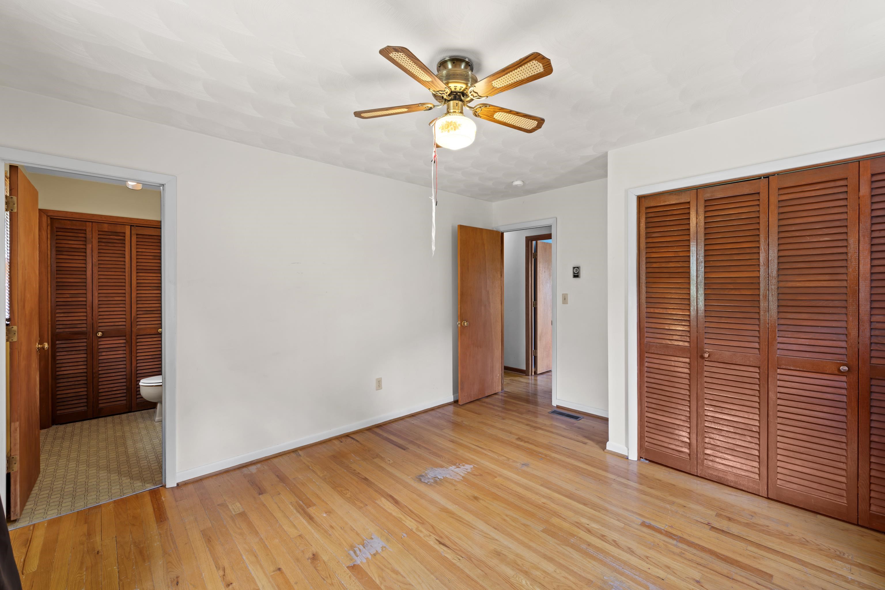 365 BERRY FARM RD, STAUNTON, Virginia 24401, 3 Bedrooms Bedrooms, ,1 BathroomBathrooms,Residential,365 BERRY FARM RD,680499 MLS # 680499 365 BERRY FARM RD, STAUNTON, Virginia 24401, 3 Bedrooms Bedrooms, ,1 BathroomBathrooms,Residential,365 BERRY FARM RD,680499 MLS # 680499