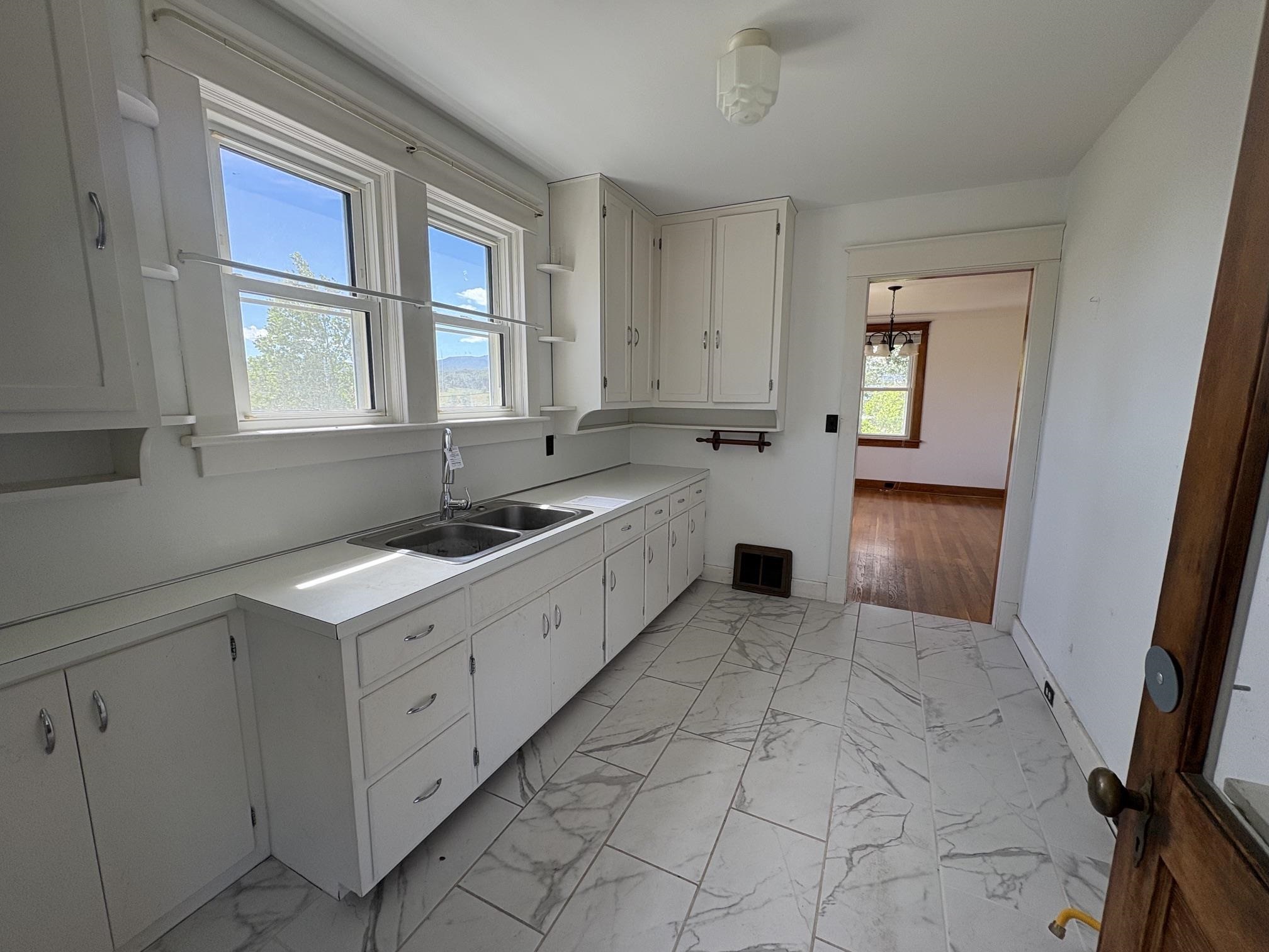 1604 PARKERSBURG TPKE, SWOOPE, Virginia 24479, 2 Bedrooms Bedrooms, ,1 BathroomBathrooms,Residential,1604 PARKERSBURG TPKE,679057 MLS # 679057