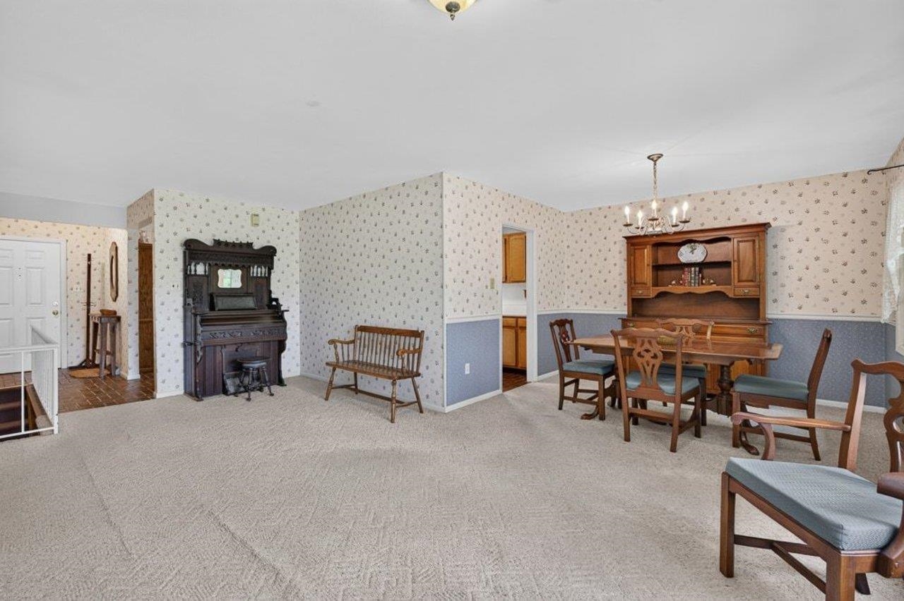 1395 PLEASANT VIEW ST, STAUNTON, Virginia 24401, 3 Bedrooms Bedrooms, ,3 BathroomsBathrooms,Residential,1395 PLEASANT VIEW ST,680403 MLS # 680403 1395 PLEASANT VIEW ST, STAUNTON, Virginia 24401, 3 Bedrooms Bedrooms, ,3 BathroomsBathrooms,Residential,1395 PLEASANT VIEW ST,680403 MLS # 680403