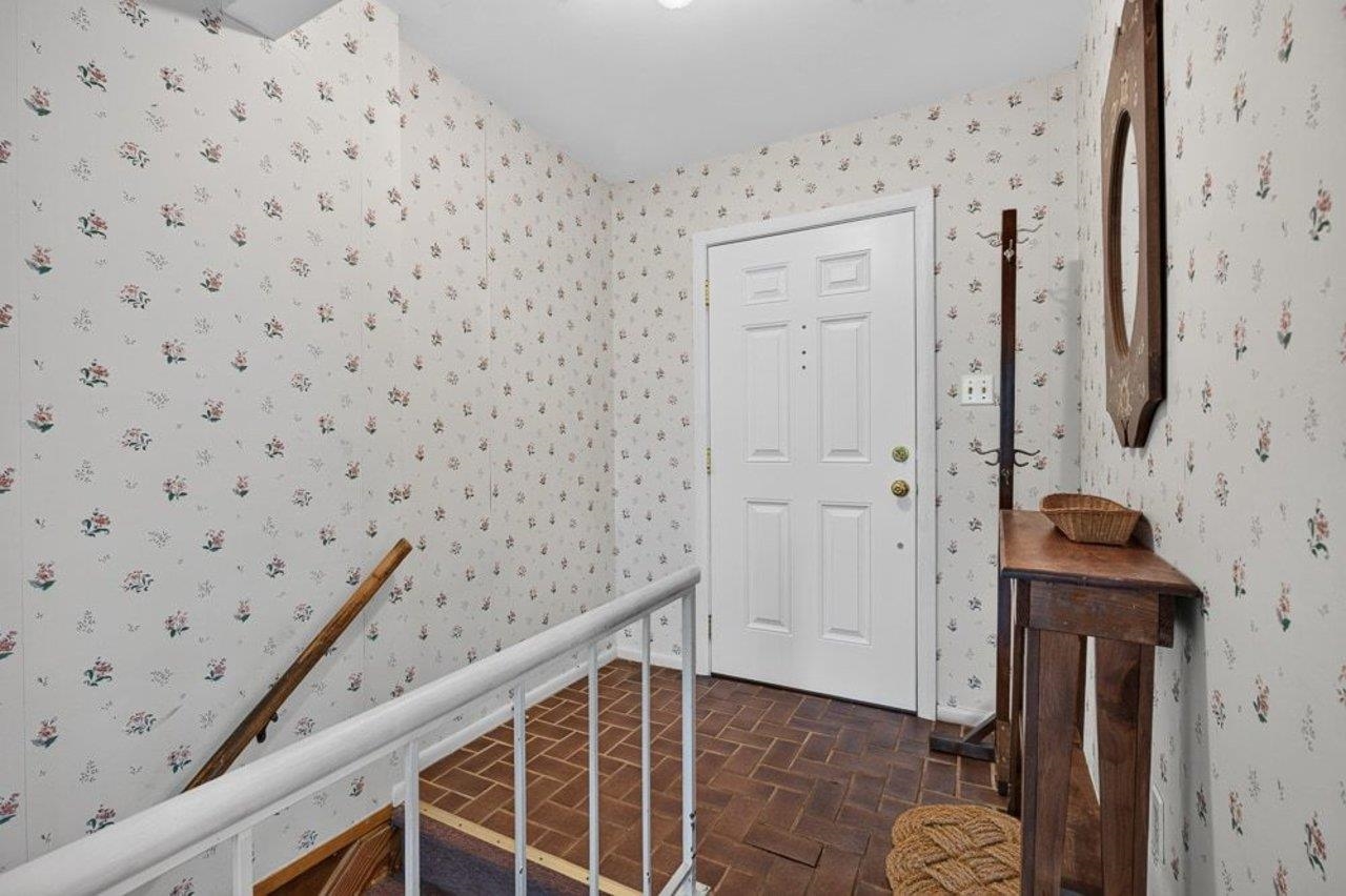 1395 PLEASANT VIEW ST, STAUNTON, Virginia 24401, 3 Bedrooms Bedrooms, ,3 BathroomsBathrooms,Residential,1395 PLEASANT VIEW ST,680403 MLS # 680403 1395 PLEASANT VIEW ST, STAUNTON, Virginia 24401, 3 Bedrooms Bedrooms, ,3 BathroomsBathrooms,Residential,1395 PLEASANT VIEW ST,680403 MLS # 680403