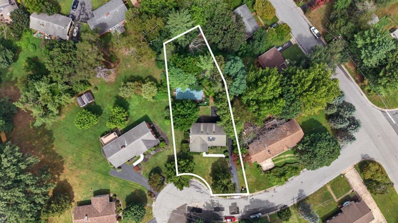 1395 PLEASANT VIEW ST, STAUNTON, Virginia 24401, 3 Bedrooms Bedrooms, ,3 BathroomsBathrooms,Residential,1395 PLEASANT VIEW ST,680403 MLS # 680403 1395 PLEASANT VIEW ST, STAUNTON, Virginia 24401, 3 Bedrooms Bedrooms, ,3 BathroomsBathrooms,Residential,1395 PLEASANT VIEW ST,680403 MLS # 680403