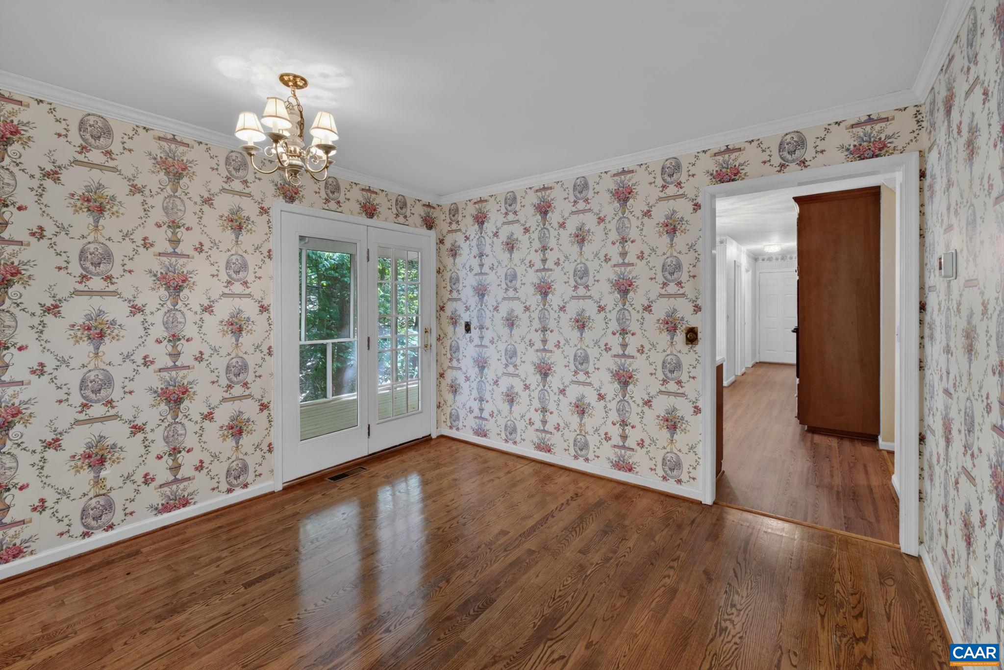 305 GRASSMERE RD, CHARLOTTESVILLE, Virginia 22903, 3 Bedrooms Bedrooms, ,2 BathroomsBathrooms,Residential,305 GRASSMERE RD,680415 MLS # 680415 305 GRASSMERE RD, CHARLOTTESVILLE, Virginia 22903, 3 Bedrooms Bedrooms, ,2 BathroomsBathrooms,Residential,305 GRASSMERE RD,680415 MLS # 680415