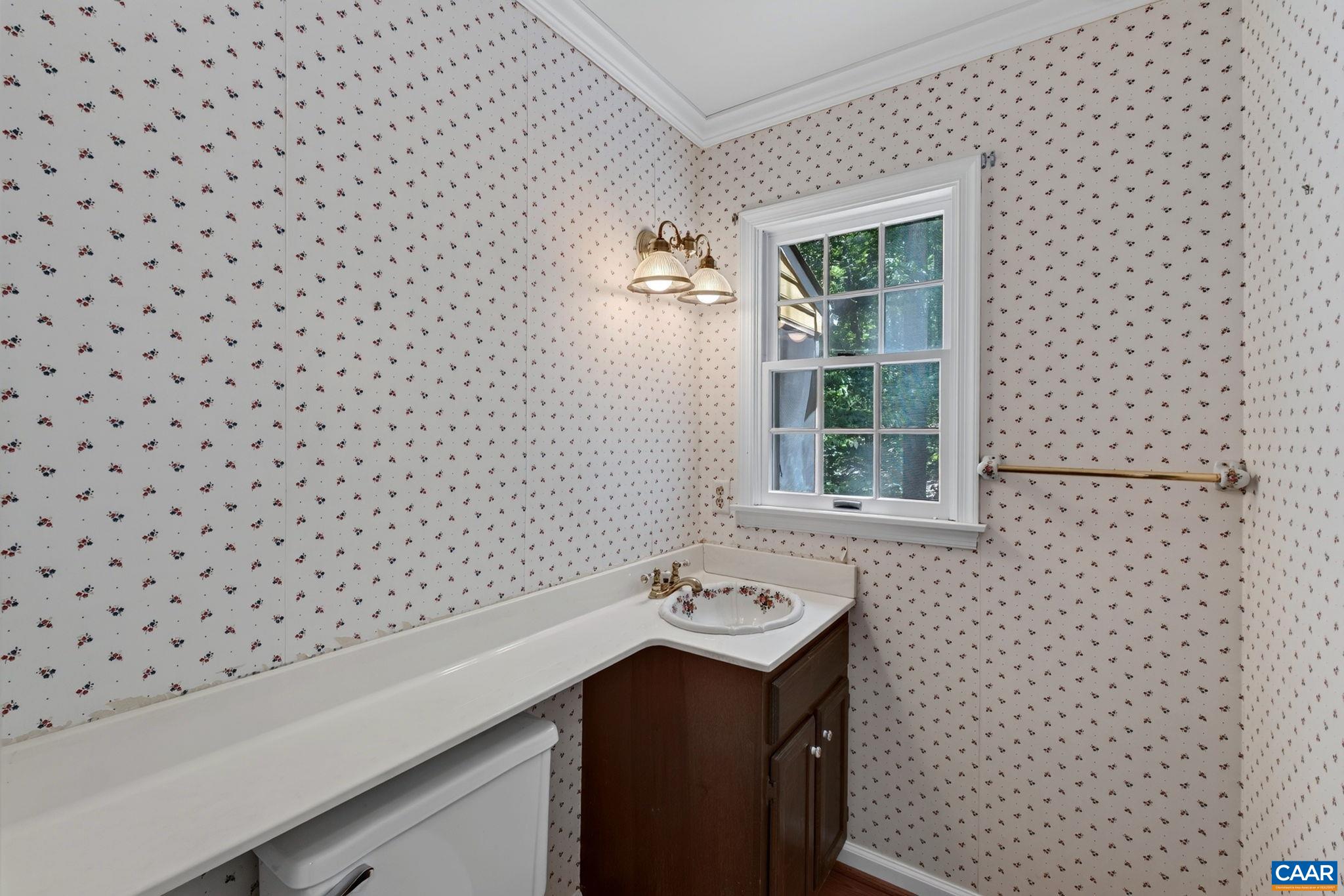 305 GRASSMERE RD, CHARLOTTESVILLE, Virginia 22903, 3 Bedrooms Bedrooms, ,2 BathroomsBathrooms,Residential,305 GRASSMERE RD,680415 MLS # 680415 305 GRASSMERE RD, CHARLOTTESVILLE, Virginia 22903, 3 Bedrooms Bedrooms, ,2 BathroomsBathrooms,Residential,305 GRASSMERE RD,680415 MLS # 680415