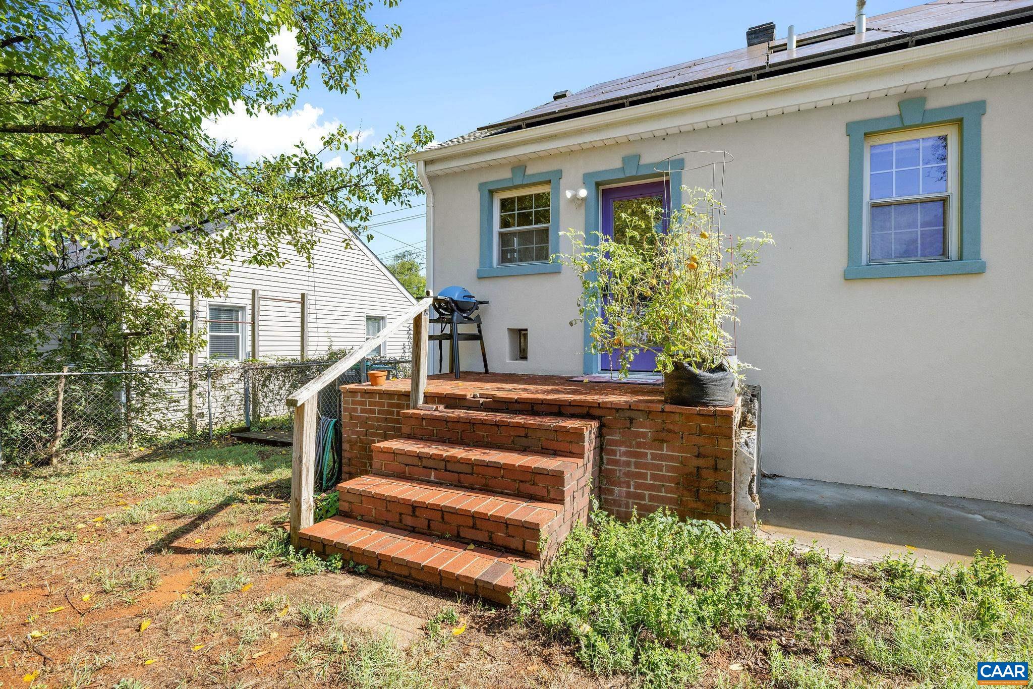 406 ELLIOTT AVE, CHARLOTTESVILLE, Virginia 22902, 2 Bedrooms Bedrooms, ,1 BathroomBathrooms,Residential,406 ELLIOTT AVE,680464 MLS # 680464 406 ELLIOTT AVE, CHARLOTTESVILLE, Virginia 22902, 2 Bedrooms Bedrooms, ,1 BathroomBathrooms,Residential,406 ELLIOTT AVE,680464 MLS # 680464