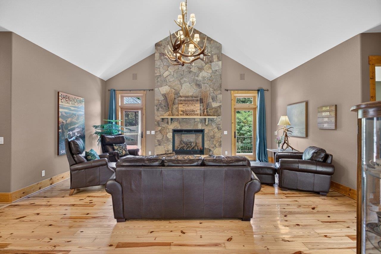 8313 ROCK HILL LN, LINVILLE, Virginia 22834, 6 Bedrooms Bedrooms, ,4 BathroomsBathrooms,Residential,Paradise of Green Hill,8313 ROCK HILL LN,680507 MLS # 680507 8313 ROCK HILL LN, LINVILLE, Virginia 22834, 6 Bedrooms Bedrooms, ,4 BathroomsBathrooms,Residential,Paradise of Green Hill,8313 ROCK HILL LN,680507 MLS # 680507