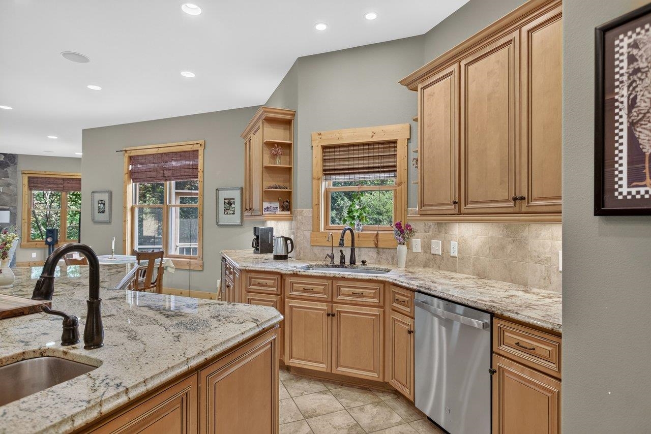 8313 ROCK HILL LN, LINVILLE, Virginia 22834, 6 Bedrooms Bedrooms, ,4 BathroomsBathrooms,Residential,Paradise of Green Hill,8313 ROCK HILL LN,680507 MLS # 680507 8313 ROCK HILL LN, LINVILLE, Virginia 22834, 6 Bedrooms Bedrooms, ,4 BathroomsBathrooms,Residential,Paradise of Green Hill,8313 ROCK HILL LN,680507 MLS # 680507