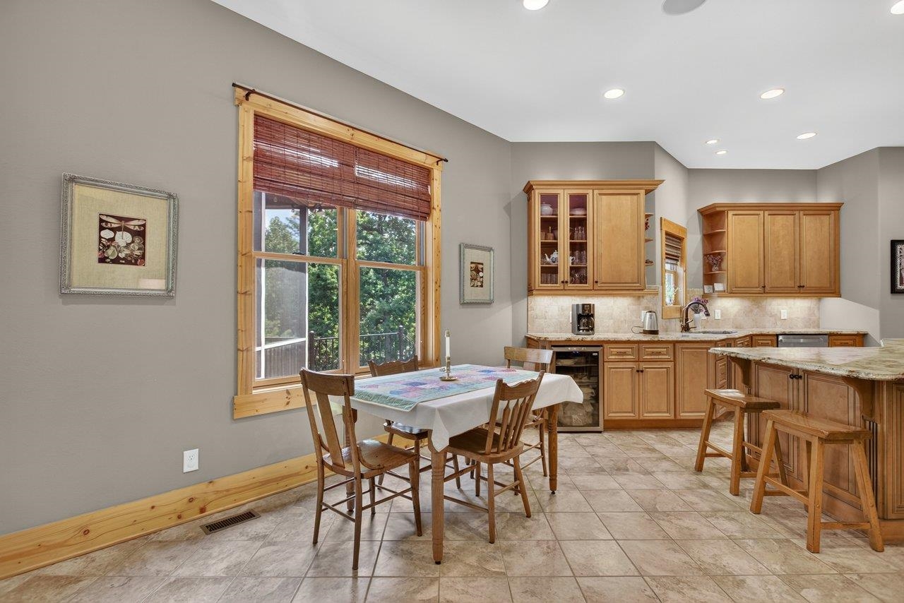 8313 ROCK HILL LN, LINVILLE, Virginia 22834, 6 Bedrooms Bedrooms, ,4 BathroomsBathrooms,Residential,Paradise of Green Hill,8313 ROCK HILL LN,680507 MLS # 680507 8313 ROCK HILL LN, LINVILLE, Virginia 22834, 6 Bedrooms Bedrooms, ,4 BathroomsBathrooms,Residential,Paradise of Green Hill,8313 ROCK HILL LN,680507 MLS # 680507