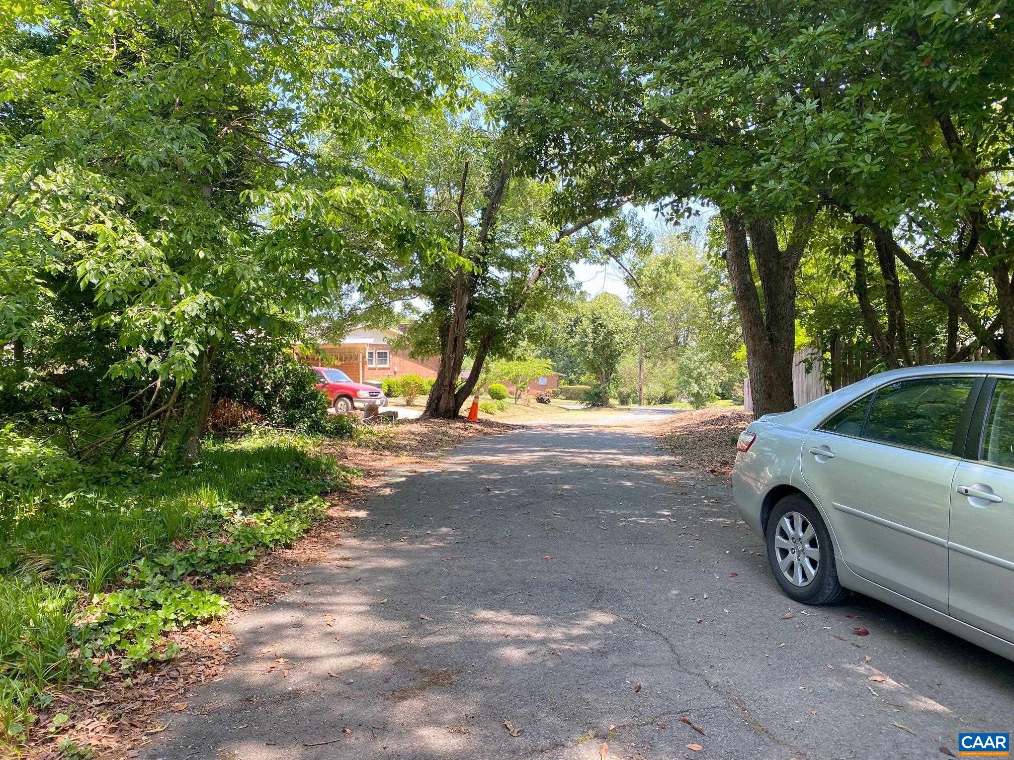 56 WOODLAKE DR, CHARLOTTESVILLE, Virginia 22901, 3 Bedrooms Bedrooms, ,1 BathroomBathrooms,Residential,56 WOODLAKE DR,680509 MLS # 680509 56 WOODLAKE DR, CHARLOTTESVILLE, Virginia 22901, 3 Bedrooms Bedrooms, ,1 BathroomBathrooms,Residential,56 WOODLAKE DR,680509 MLS # 680509