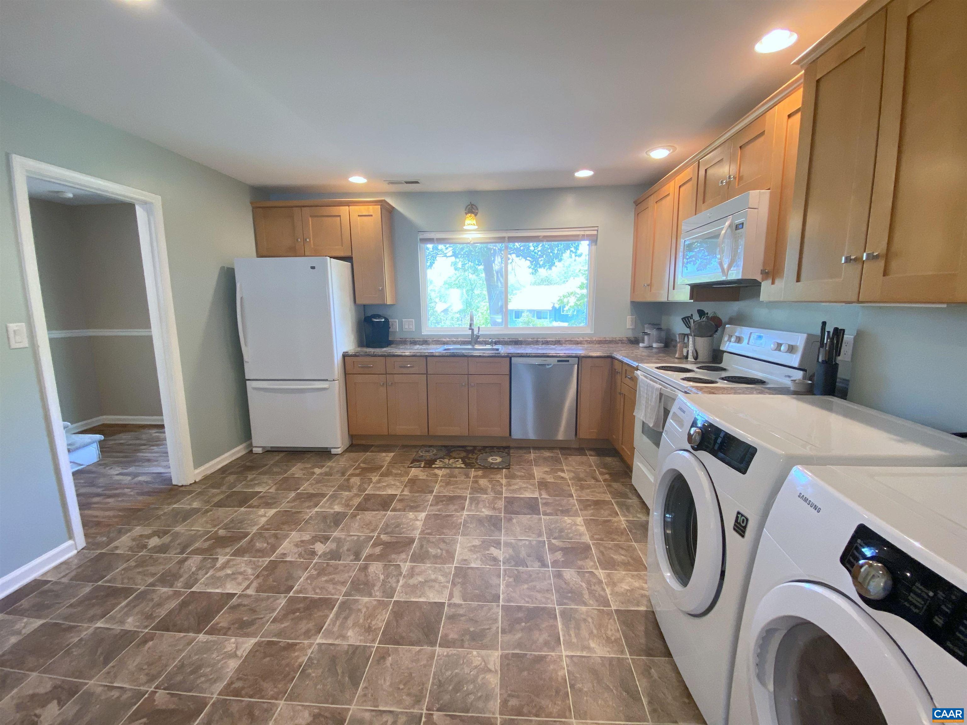 56 WOODLAKE DR, CHARLOTTESVILLE, Virginia 22901, 3 Bedrooms Bedrooms, ,1 BathroomBathrooms,Residential,56 WOODLAKE DR,680509 MLS # 680509 56 WOODLAKE DR, CHARLOTTESVILLE, Virginia 22901, 3 Bedrooms Bedrooms, ,1 BathroomBathrooms,Residential,56 WOODLAKE DR,680509 MLS # 680509
