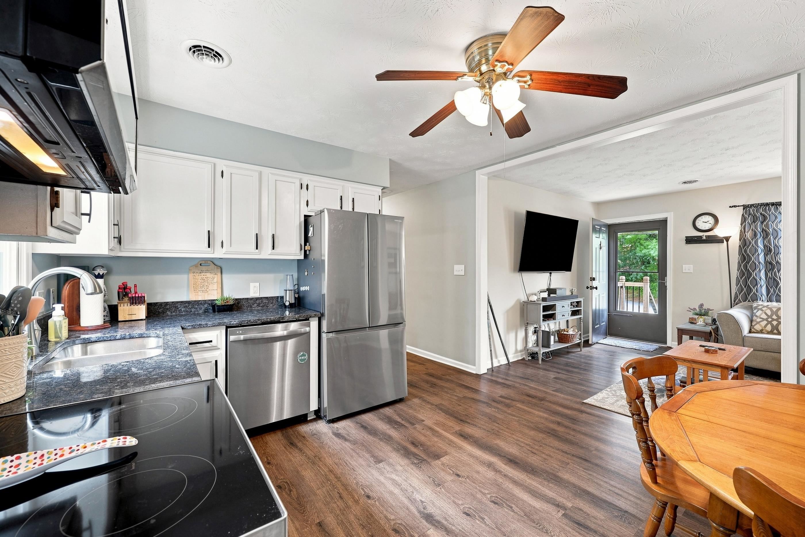 110 LAMBERT ST, STAUNTON, Virginia 24401, 3 Bedrooms Bedrooms, ,1 BathroomBathrooms,Residential,110 LAMBERT ST,680513 MLS # 680513 110 LAMBERT ST, STAUNTON, Virginia 24401, 3 Bedrooms Bedrooms, ,1 BathroomBathrooms,Residential,110 LAMBERT ST,680513 MLS # 680513