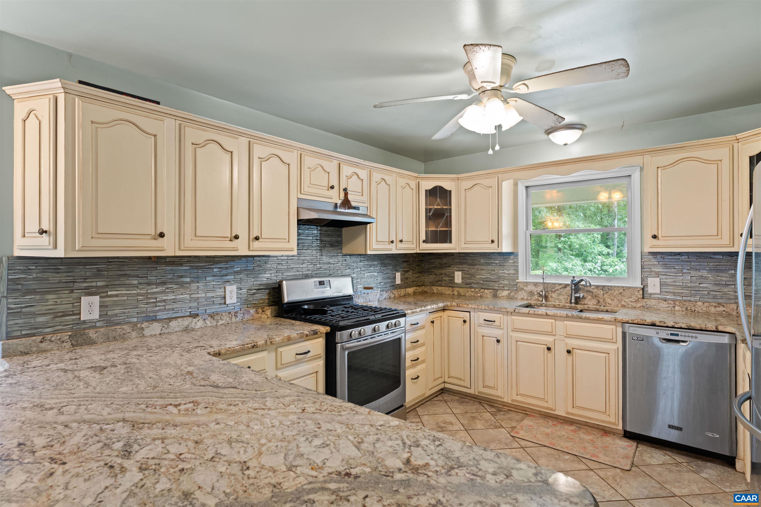 3172 ROCK ISLAND RD, SCOTTSVILLE, Virginia 24590, 3 Bedrooms Bedrooms, ,2 BathroomsBathrooms,Residential,3172 ROCK ISLAND RD,680515 MLS # 680515 3172 ROCK ISLAND RD, SCOTTSVILLE, Virginia 24590, 3 Bedrooms Bedrooms, ,2 BathroomsBathrooms,Residential,3172 ROCK ISLAND RD,680515 MLS # 680515