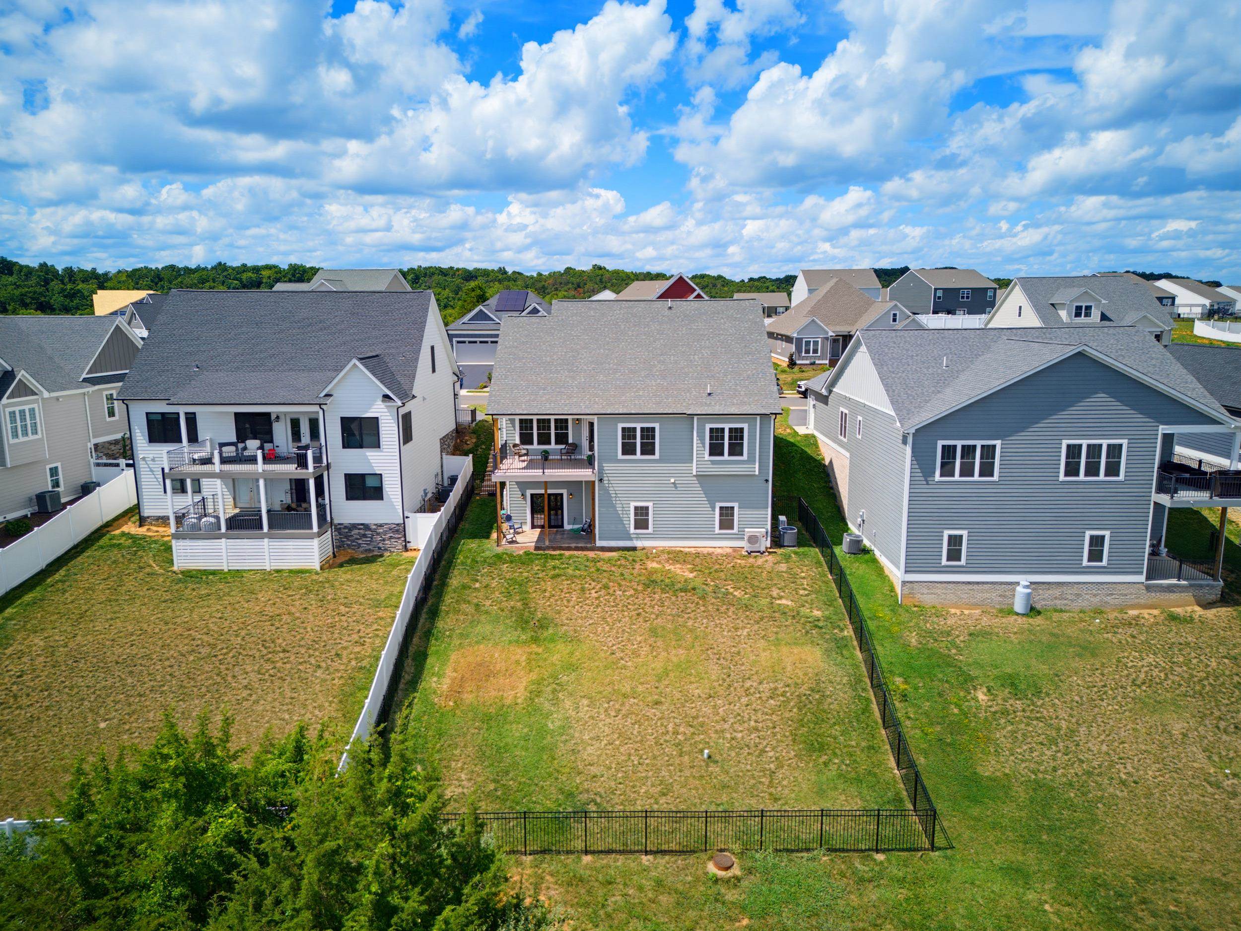 128 CHAMBERLAIN DR, STAUNTON, Virginia 24401, 3 Bedrooms Bedrooms, ,3 BathroomsBathrooms,Residential,128 CHAMBERLAIN DR,680516 MLS # 680516 128 CHAMBERLAIN DR, STAUNTON, Virginia 24401, 3 Bedrooms Bedrooms, ,3 BathroomsBathrooms,Residential,128 CHAMBERLAIN DR,680516 MLS # 680516