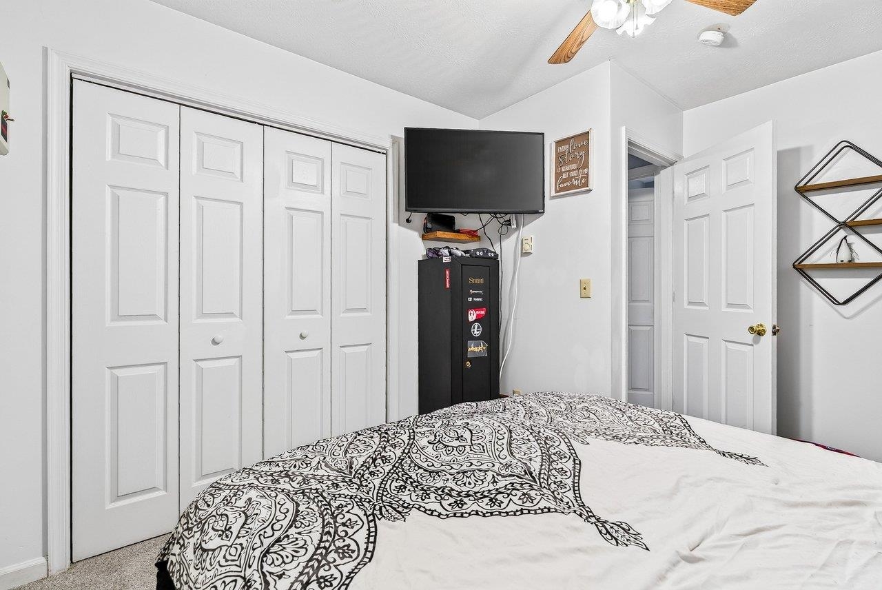 4695 EAST SIDE HWY, GROTTOES, Virginia 24441, 3 Bedrooms Bedrooms, ,2 BathroomsBathrooms,Residential,4695 EAST SIDE HWY,679144 MLS # 679144 4695 EAST SIDE HWY, GROTTOES, Virginia 24441, 3 Bedrooms Bedrooms, ,2 BathroomsBathrooms,Residential,4695 EAST SIDE HWY,679144 MLS # 679144
