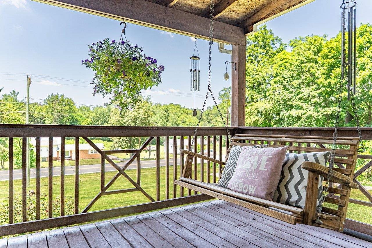 4695 EAST SIDE HWY, GROTTOES, Virginia 24441, 3 Bedrooms Bedrooms, ,2 BathroomsBathrooms,Residential,4695 EAST SIDE HWY,679144 MLS # 679144 4695 EAST SIDE HWY, GROTTOES, Virginia 24441, 3 Bedrooms Bedrooms, ,2 BathroomsBathrooms,Residential,4695 EAST SIDE HWY,679144 MLS # 679144