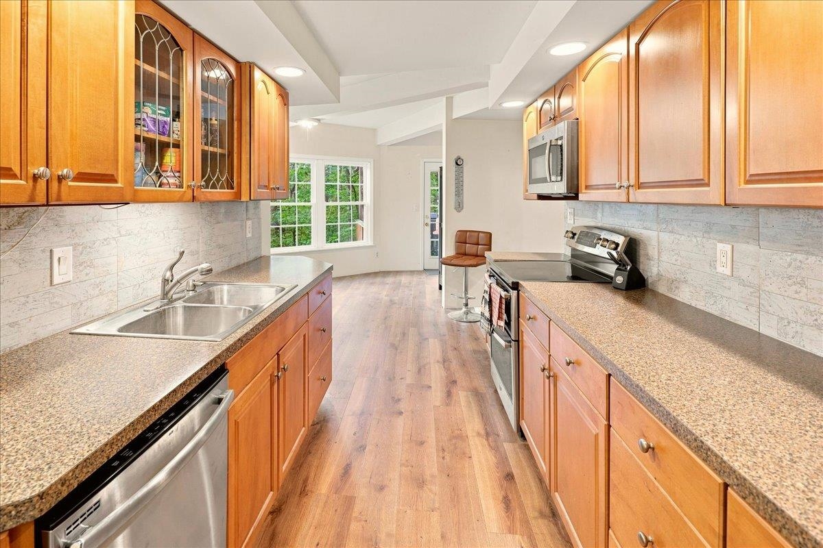 7823 SUPINLICK RIDGE RD, MOUNT JACKSON, Virginia 22842, 3 Bedrooms Bedrooms, ,2 BathroomsBathrooms,Residential,7823 SUPINLICK RIDGE RD,680520 MLS # 680520