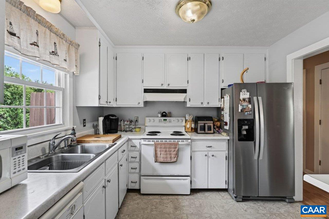 6150 W DONNAGAIL DR, PENN LAIRD, Virginia 22846, 4 Bedrooms Bedrooms, ,3 BathroomsBathrooms,Residential,Lot No. Forty Four (44) upon a plat of Donnagail S,6150 W DONNAGAIL DR,680521 MLS # 680521 6150 W DONNAGAIL DR, PENN LAIRD, Virginia 22846, 4 Bedrooms Bedrooms, ,3 BathroomsBathrooms,Residential,Lot No. Forty Four (44) upon a plat of Donnagail S,6150 W DONNAGAIL DR,680521 MLS # 680521