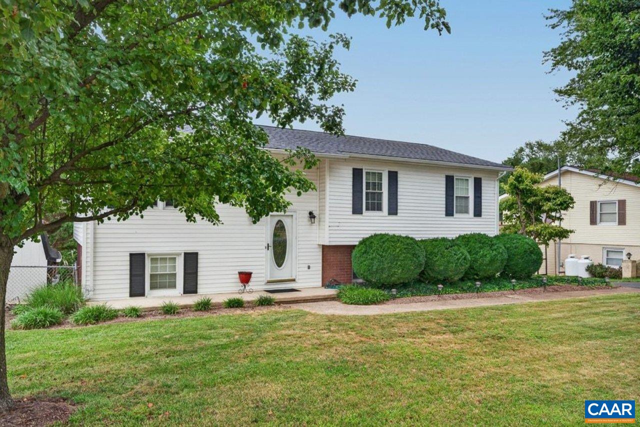 6150 W DONNAGAIL DR, PENN LAIRD, Virginia 22846, 4 Bedrooms Bedrooms, ,3 BathroomsBathrooms,Residential,Lot No. Forty Four (44) upon a plat of Donnagail S,6150 W DONNAGAIL DR,680521 MLS # 680521 6150 W DONNAGAIL DR, PENN LAIRD, Virginia 22846, 4 Bedrooms Bedrooms, ,3 BathroomsBathrooms,Residential,Lot No. Forty Four (44) upon a plat of Donnagail S,6150 W DONNAGAIL DR,680521 MLS # 680521