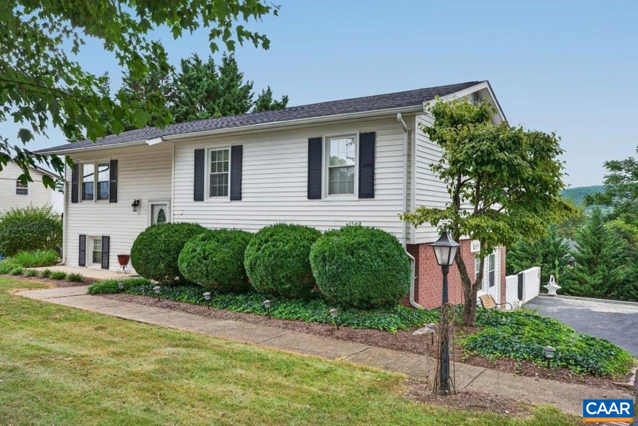 6150 W DONNAGAIL DR, PENN LAIRD, Virginia 22846, 4 Bedrooms Bedrooms, ,3 BathroomsBathrooms,Residential,Lot No. Forty Four (44) upon a plat of Donnagail S,6150 W DONNAGAIL DR,680521 MLS # 680521 6150 W DONNAGAIL DR, PENN LAIRD, Virginia 22846, 4 Bedrooms Bedrooms, ,3 BathroomsBathrooms,Residential,Lot No. Forty Four (44) upon a plat of Donnagail S,6150 W DONNAGAIL DR,680521 MLS # 680521