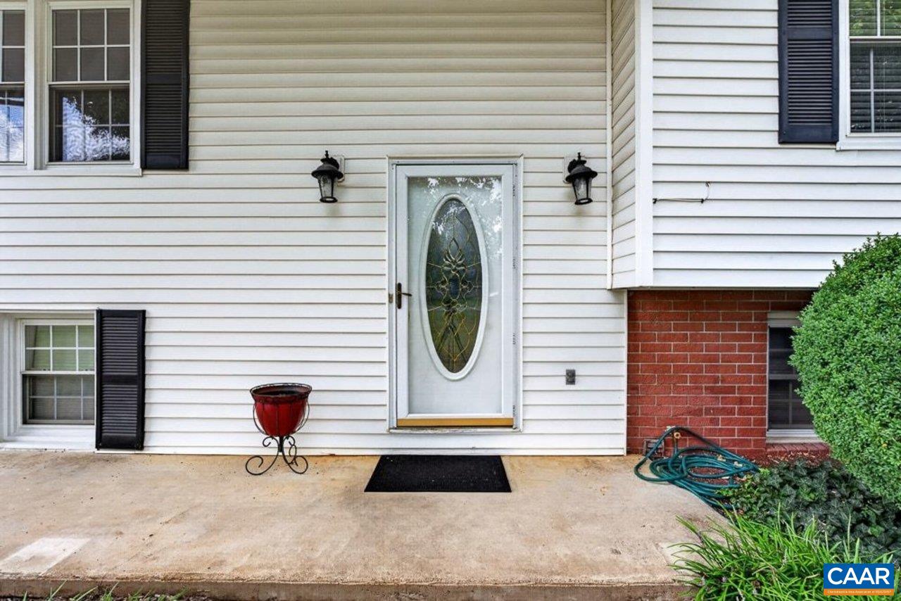 6150 W DONNAGAIL DR, PENN LAIRD, Virginia 22846, 4 Bedrooms Bedrooms, ,3 BathroomsBathrooms,Residential,Lot No. Forty Four (44) upon a plat of Donnagail S,6150 W DONNAGAIL DR,680521 MLS # 680521 6150 W DONNAGAIL DR, PENN LAIRD, Virginia 22846, 4 Bedrooms Bedrooms, ,3 BathroomsBathrooms,Residential,Lot No. Forty Four (44) upon a plat of Donnagail S,6150 W DONNAGAIL DR,680521 MLS # 680521