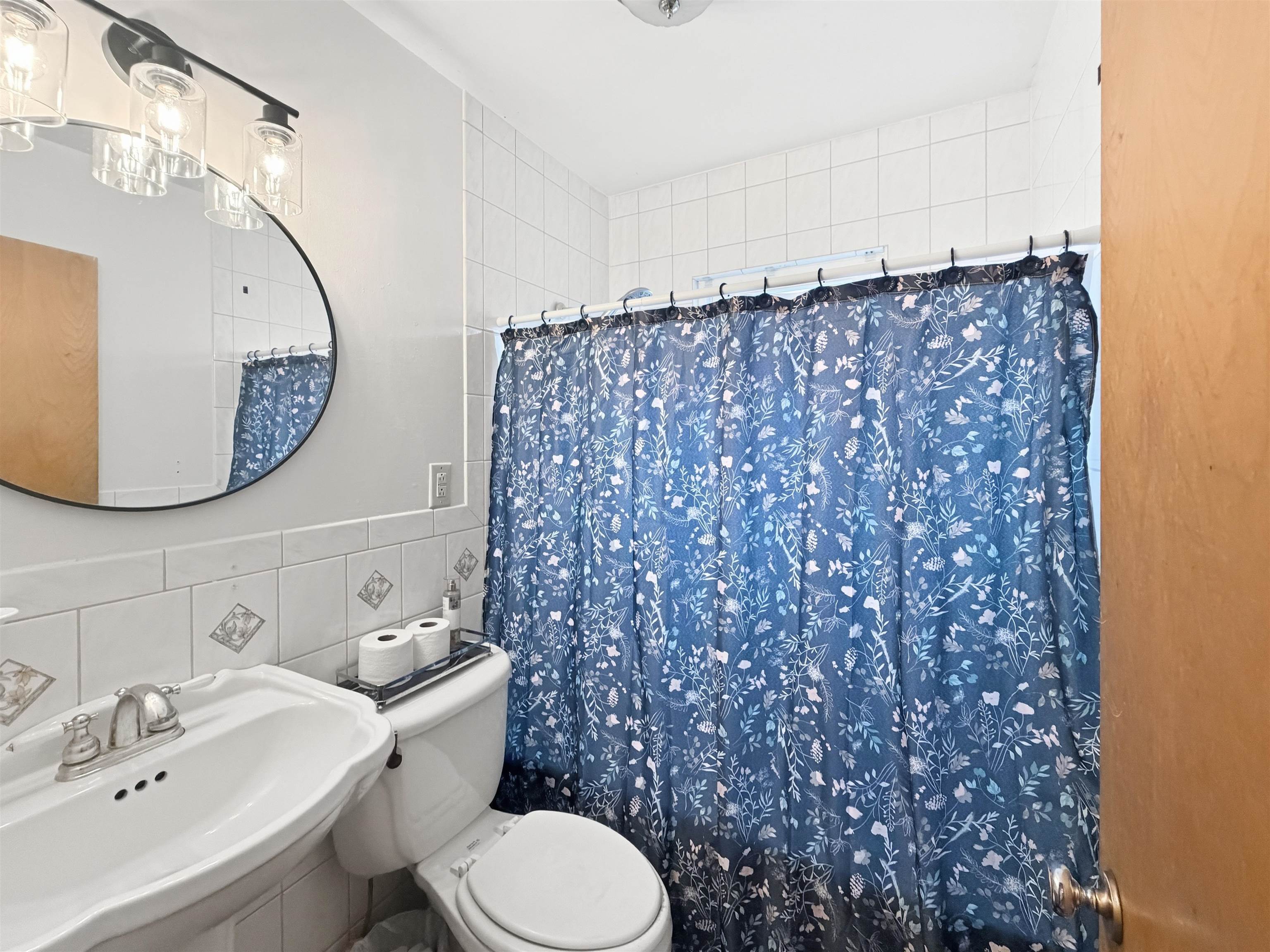 708 FLORENCE AVE, WAYNESBORO, Virginia 22980, 3 Bedrooms Bedrooms, ,2 BathroomsBathrooms,Residential,708 FLORENCE AVE,680522 MLS # 680522 708 FLORENCE AVE, WAYNESBORO, Virginia 22980, 3 Bedrooms Bedrooms, ,2 BathroomsBathrooms,Residential,708 FLORENCE AVE,680522 MLS # 680522