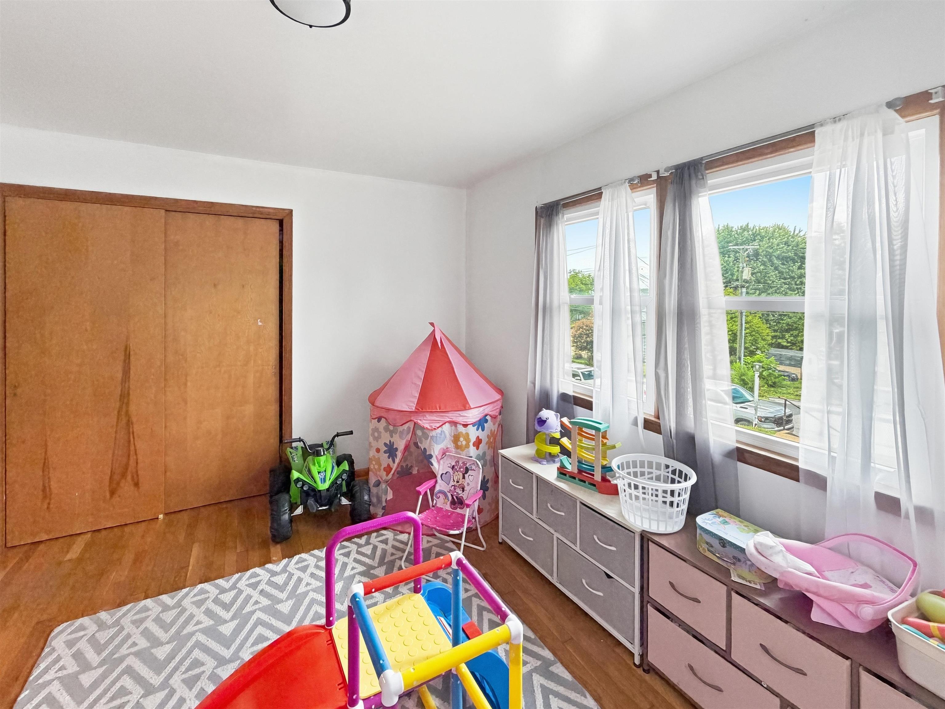 708 FLORENCE AVE, WAYNESBORO, Virginia 22980, 3 Bedrooms Bedrooms, ,2 BathroomsBathrooms,Residential,708 FLORENCE AVE,680522 MLS # 680522 708 FLORENCE AVE, WAYNESBORO, Virginia 22980, 3 Bedrooms Bedrooms, ,2 BathroomsBathrooms,Residential,708 FLORENCE AVE,680522 MLS # 680522