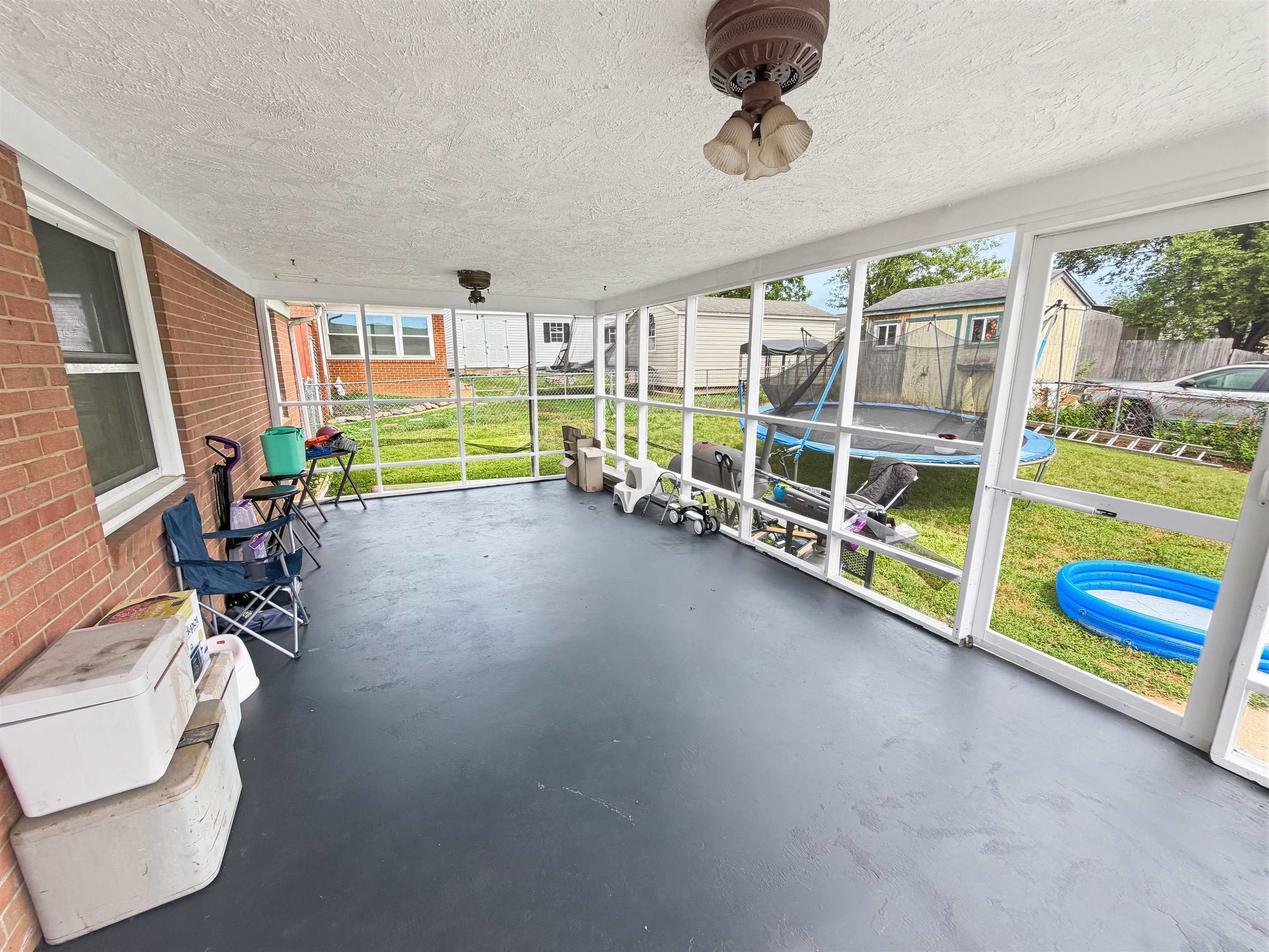 708 FLORENCE AVE, WAYNESBORO, Virginia 22980, 3 Bedrooms Bedrooms, ,2 BathroomsBathrooms,Residential,708 FLORENCE AVE,680522 MLS # 680522 708 FLORENCE AVE, WAYNESBORO, Virginia 22980, 3 Bedrooms Bedrooms, ,2 BathroomsBathrooms,Residential,708 FLORENCE AVE,680522 MLS # 680522