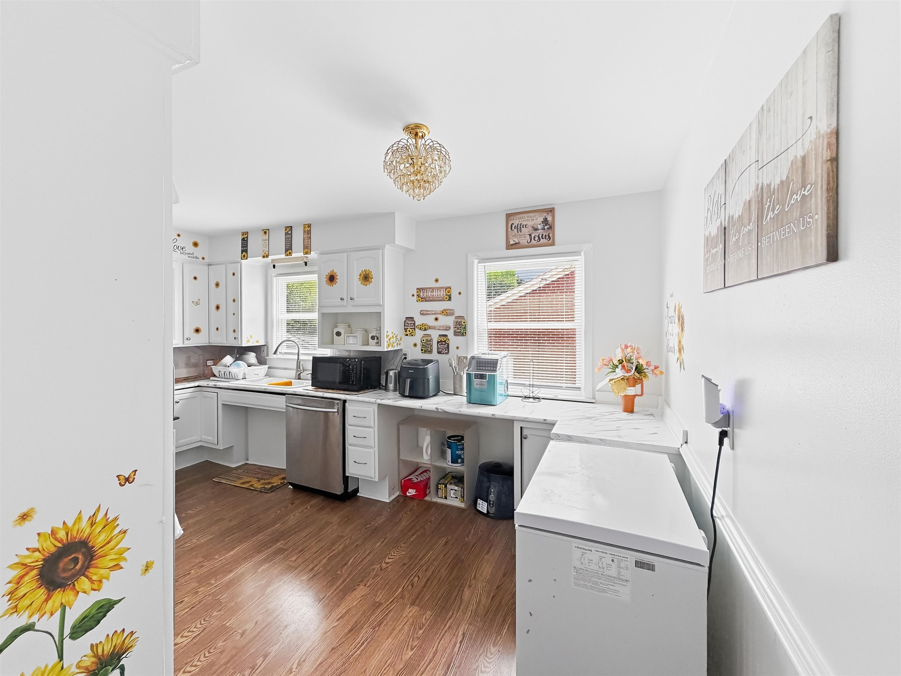 708 FLORENCE AVE, WAYNESBORO, Virginia 22980, 3 Bedrooms Bedrooms, ,2 BathroomsBathrooms,Residential,708 FLORENCE AVE,680522 MLS # 680522 708 FLORENCE AVE, WAYNESBORO, Virginia 22980, 3 Bedrooms Bedrooms, ,2 BathroomsBathrooms,Residential,708 FLORENCE AVE,680522 MLS # 680522