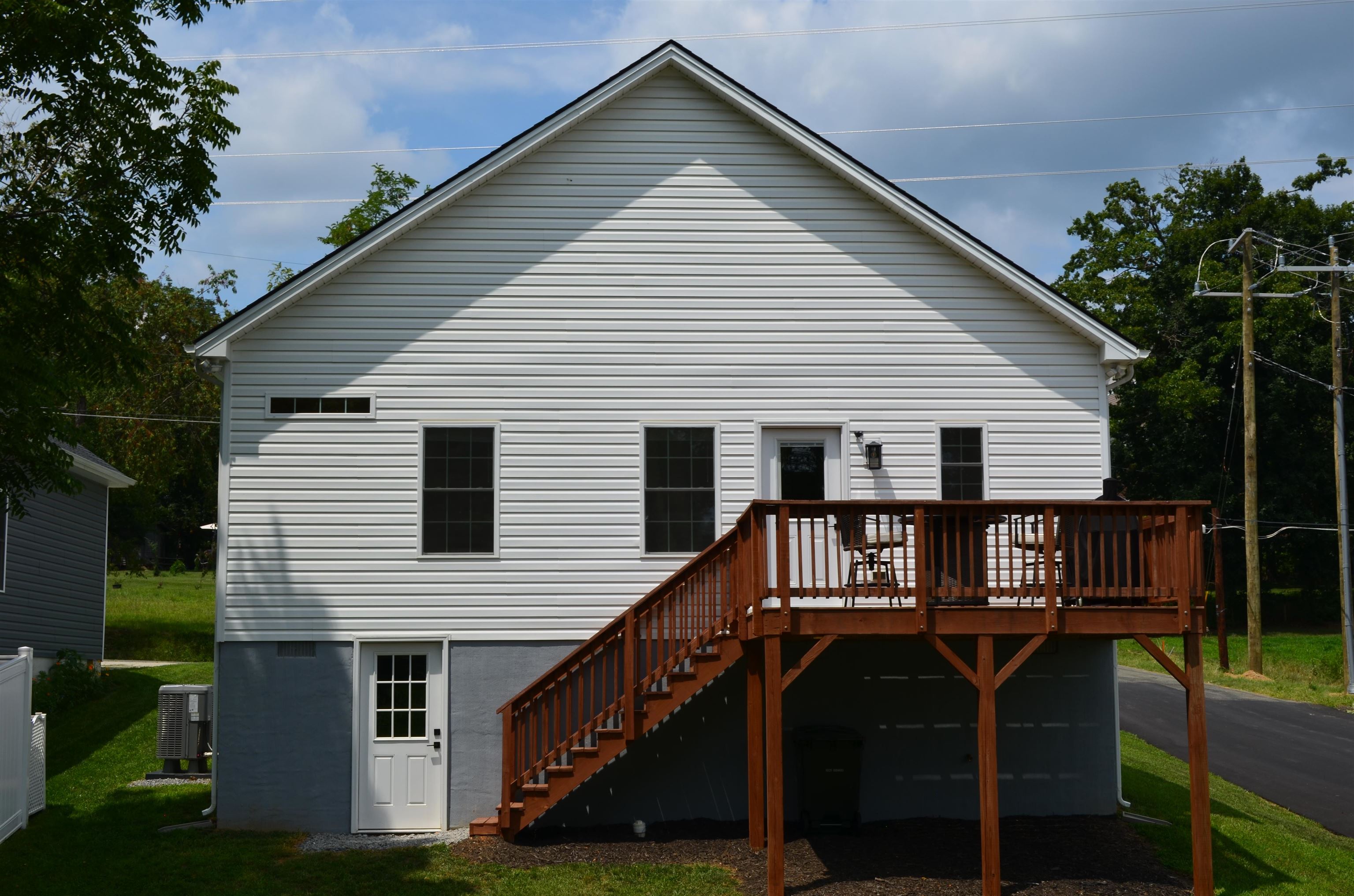 924 GORDON ST, STAUNTON, Virginia 24401, 3 Bedrooms Bedrooms, ,2 BathroomsBathrooms,Residential,924 GORDON ST,680523 MLS # 680523 924 GORDON ST, STAUNTON, Virginia 24401, 3 Bedrooms Bedrooms, ,2 BathroomsBathrooms,Residential,924 GORDON ST,680523 MLS # 680523