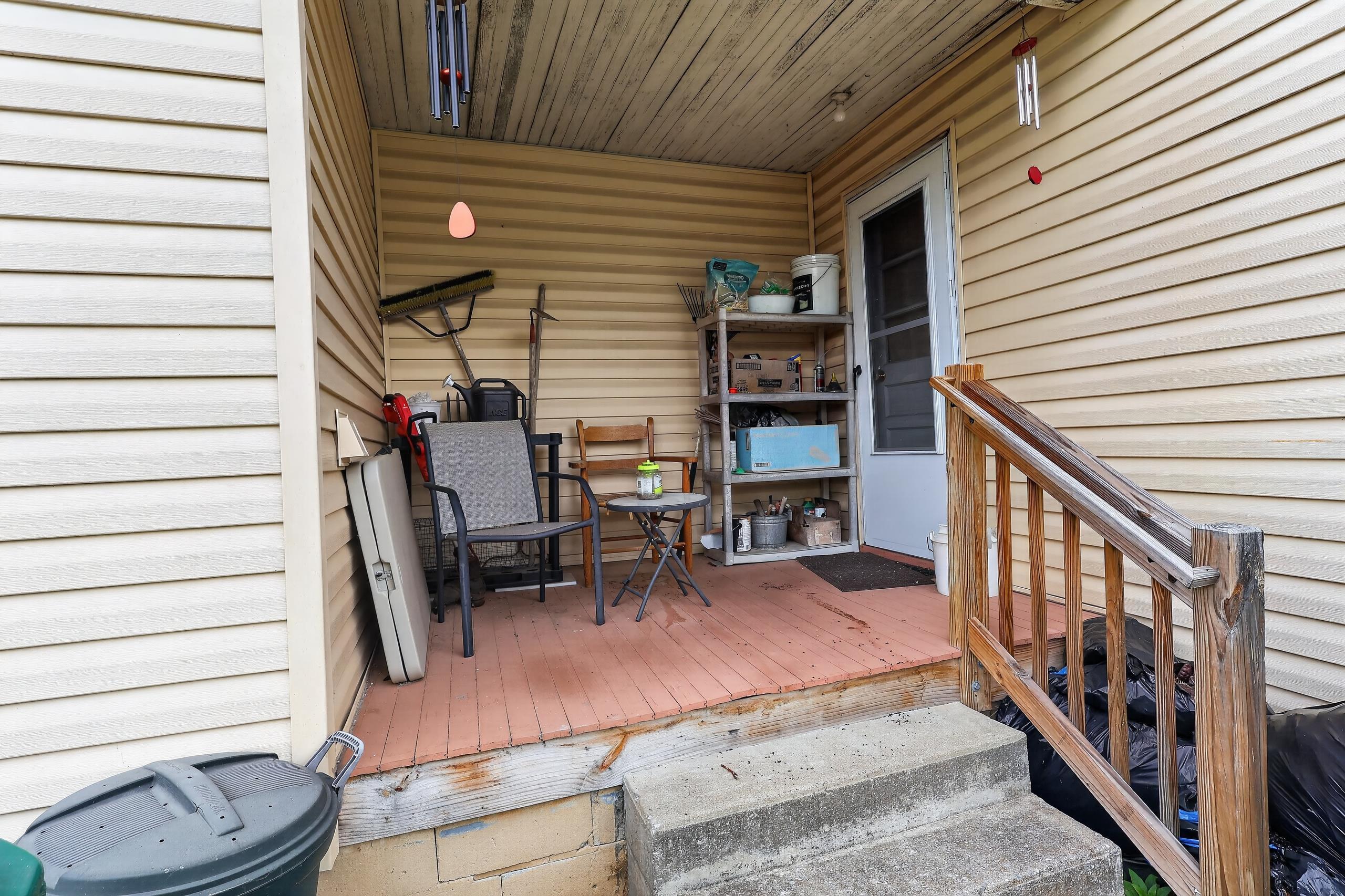 568 N CHARLOTTE AVE, WAYNESBORO, Virginia 22980, 4 Bedrooms Bedrooms, ,1 BathroomBathrooms,Residential,N/a,568 N CHARLOTTE AVE,678930 MLS # 678930