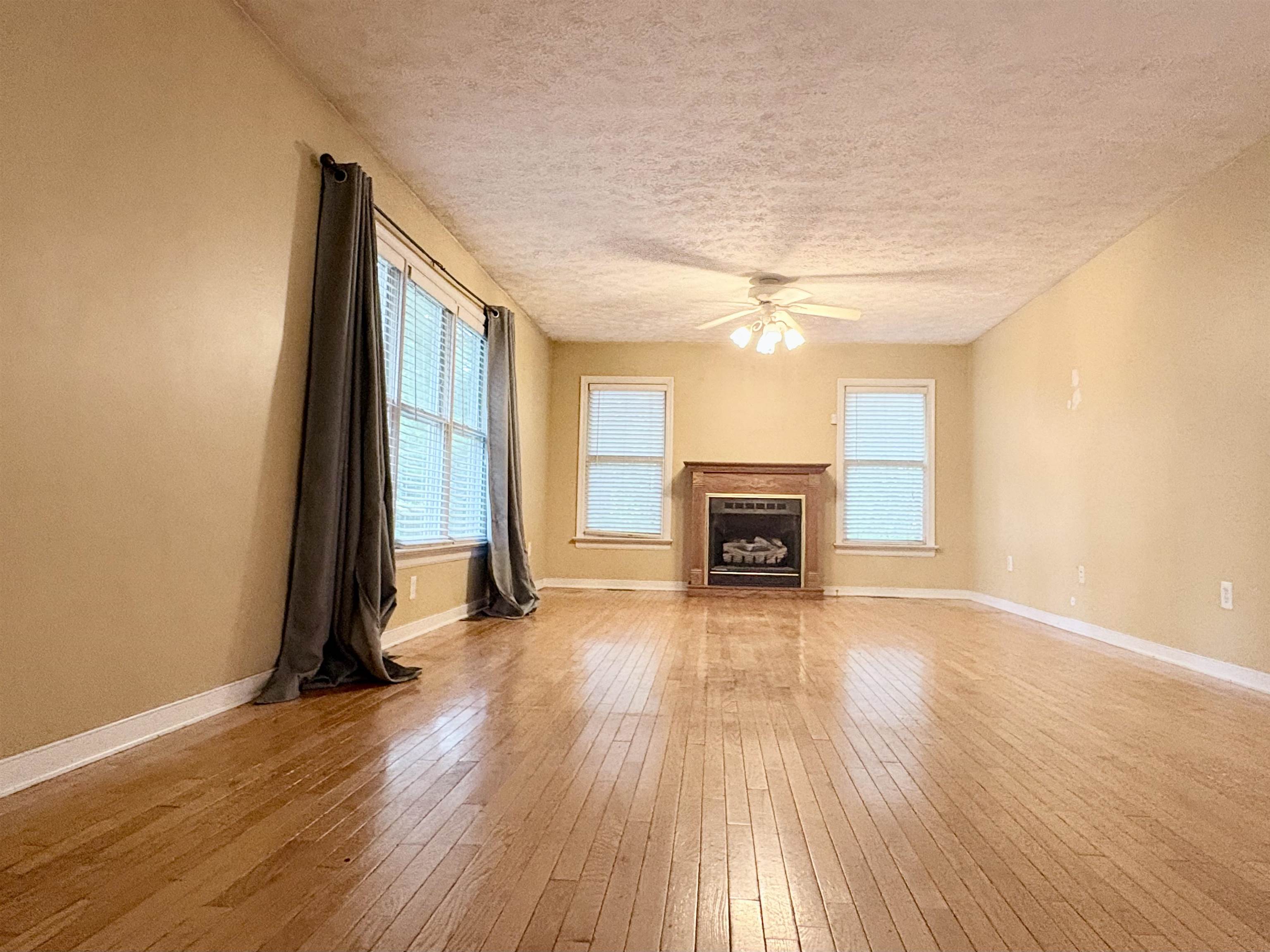 2110 HIGHLAND DR, POWHATAN, Virginia 23139, 3 Bedrooms Bedrooms, ,2 BathroomsBathrooms,Residential,2110 HIGHLAND DR,680230 MLS # 680230 2110 HIGHLAND DR, POWHATAN, Virginia 23139, 3 Bedrooms Bedrooms, ,2 BathroomsBathrooms,Residential,2110 HIGHLAND DR,680230 MLS # 680230