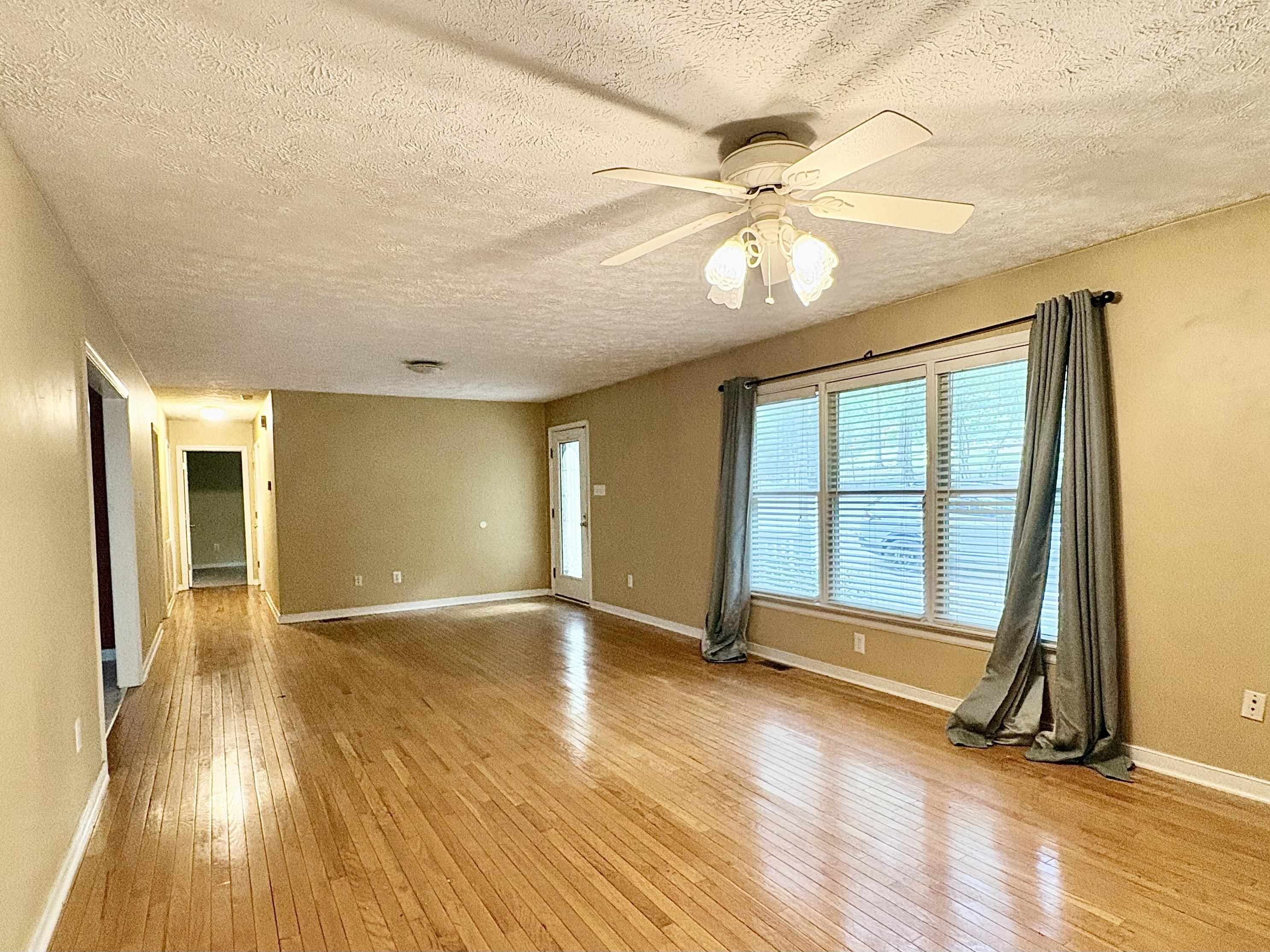 2110 HIGHLAND DR, POWHATAN, Virginia 23139, 3 Bedrooms Bedrooms, ,2 BathroomsBathrooms,Residential,2110 HIGHLAND DR,680230 MLS # 680230 2110 HIGHLAND DR, POWHATAN, Virginia 23139, 3 Bedrooms Bedrooms, ,2 BathroomsBathrooms,Residential,2110 HIGHLAND DR,680230 MLS # 680230