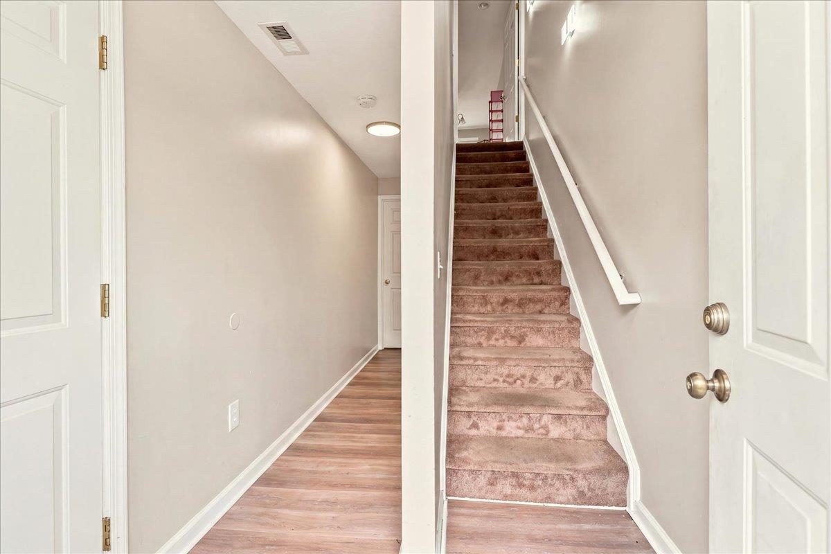 2312 KENDALL LN, HARRISONBURG, Virginia 22801, 3 Bedrooms Bedrooms, ,2 BathroomsBathrooms,Residential,2312 KENDALL LN,680524 MLS # 680524