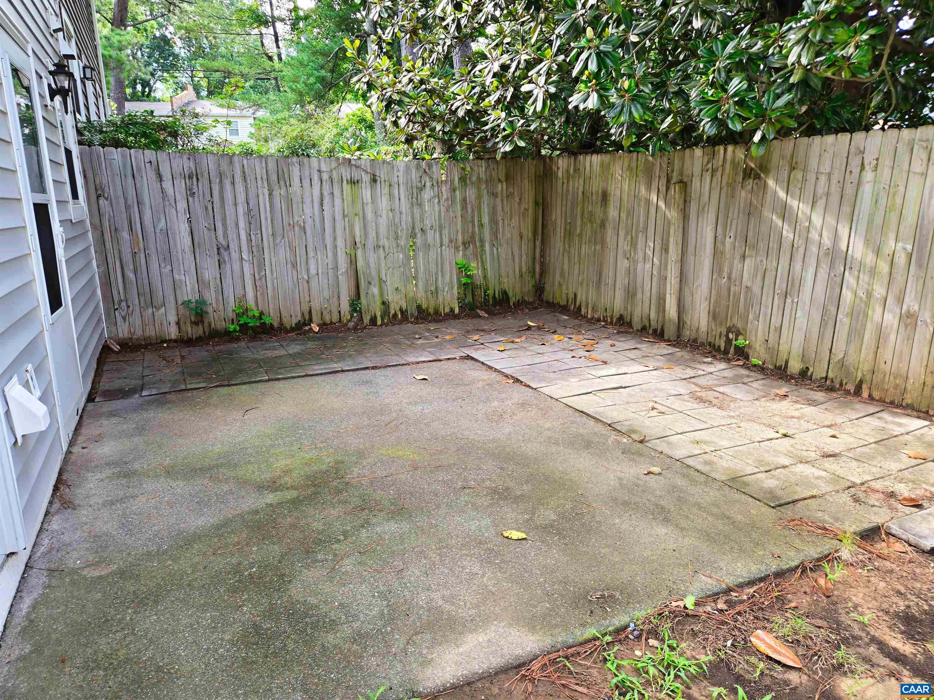 207 GREENTREE PARK, CHARLOTTESVILLE, Virginia 22901, 3 Bedrooms Bedrooms, ,1 BathroomBathrooms,Residential,207 GREENTREE PARK,680525 MLS # 680525 207 GREENTREE PARK, CHARLOTTESVILLE, Virginia 22901, 3 Bedrooms Bedrooms, ,1 BathroomBathrooms,Residential,207 GREENTREE PARK,680525 MLS # 680525