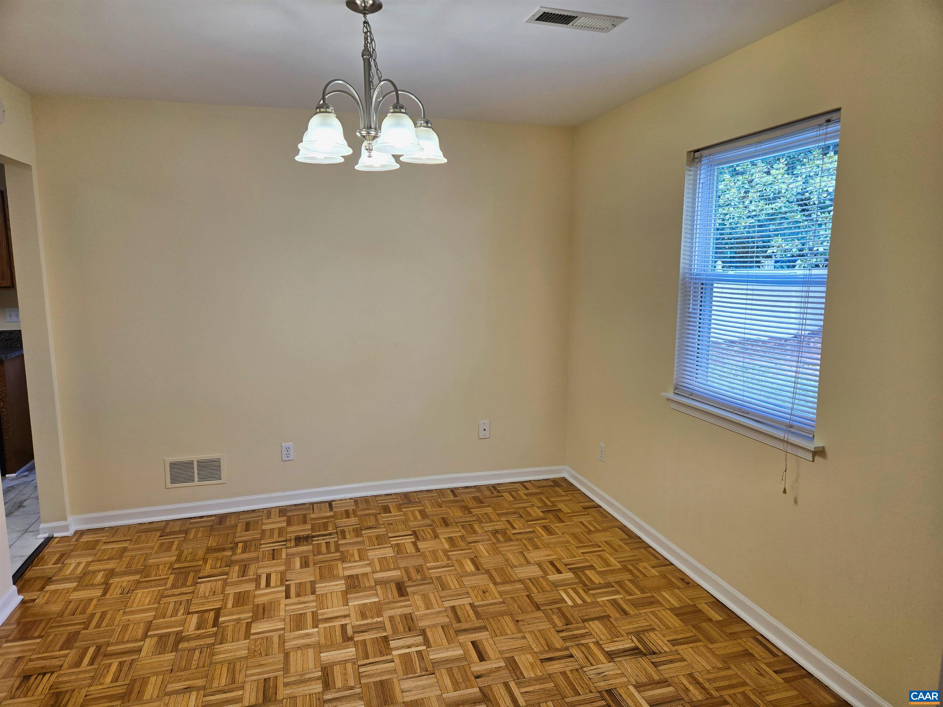 207 GREENTREE PARK, CHARLOTTESVILLE, Virginia 22901, 3 Bedrooms Bedrooms, ,1 BathroomBathrooms,Residential,207 GREENTREE PARK,680525 MLS # 680525 207 GREENTREE PARK, CHARLOTTESVILLE, Virginia 22901, 3 Bedrooms Bedrooms, ,1 BathroomBathrooms,Residential,207 GREENTREE PARK,680525 MLS # 680525