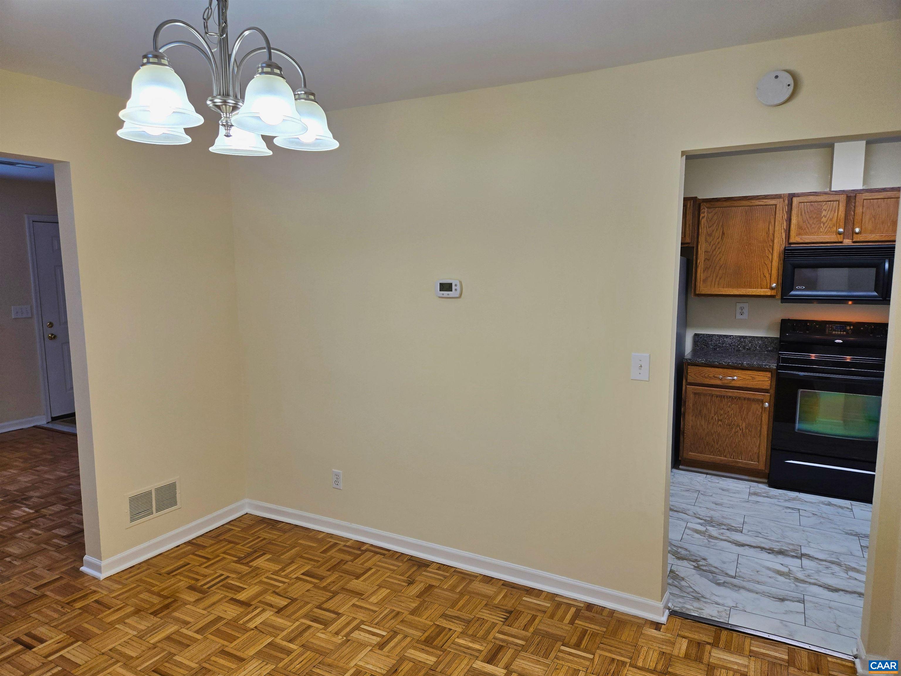 207 GREENTREE PARK, CHARLOTTESVILLE, Virginia 22901, 3 Bedrooms Bedrooms, ,1 BathroomBathrooms,Residential,207 GREENTREE PARK,680525 MLS # 680525 207 GREENTREE PARK, CHARLOTTESVILLE, Virginia 22901, 3 Bedrooms Bedrooms, ,1 BathroomBathrooms,Residential,207 GREENTREE PARK,680525 MLS # 680525
