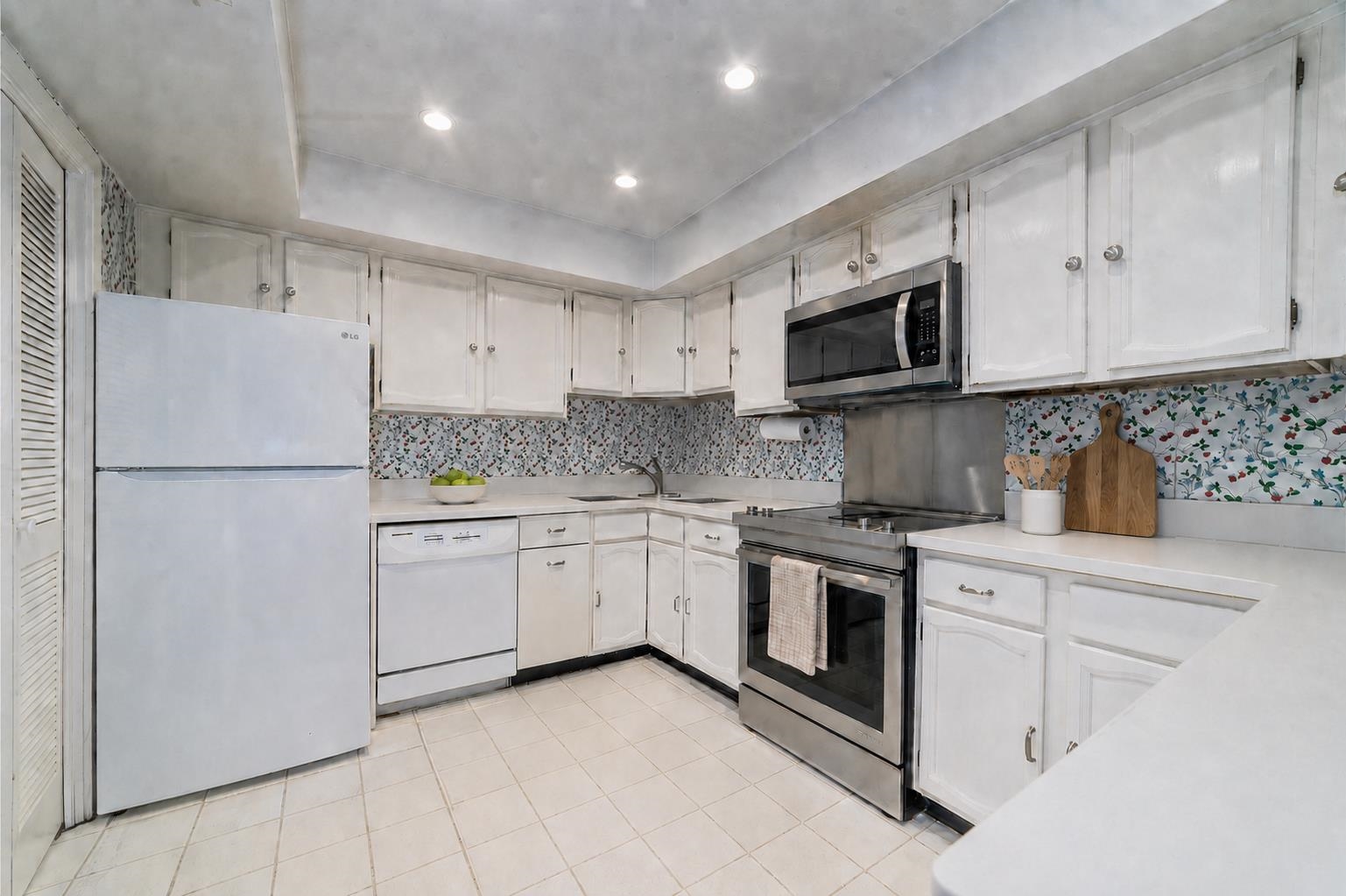 62 DEEPWOOD LN, HOT SPRINGS, Virginia 24445, 3 Bedrooms Bedrooms, ,3 BathroomsBathrooms,Residential,62 DEEPWOOD LN,680528 MLS # 680528 62 DEEPWOOD LN, HOT SPRINGS, Virginia 24445, 3 Bedrooms Bedrooms, ,3 BathroomsBathrooms,Residential,62 DEEPWOOD LN,680528 MLS # 680528