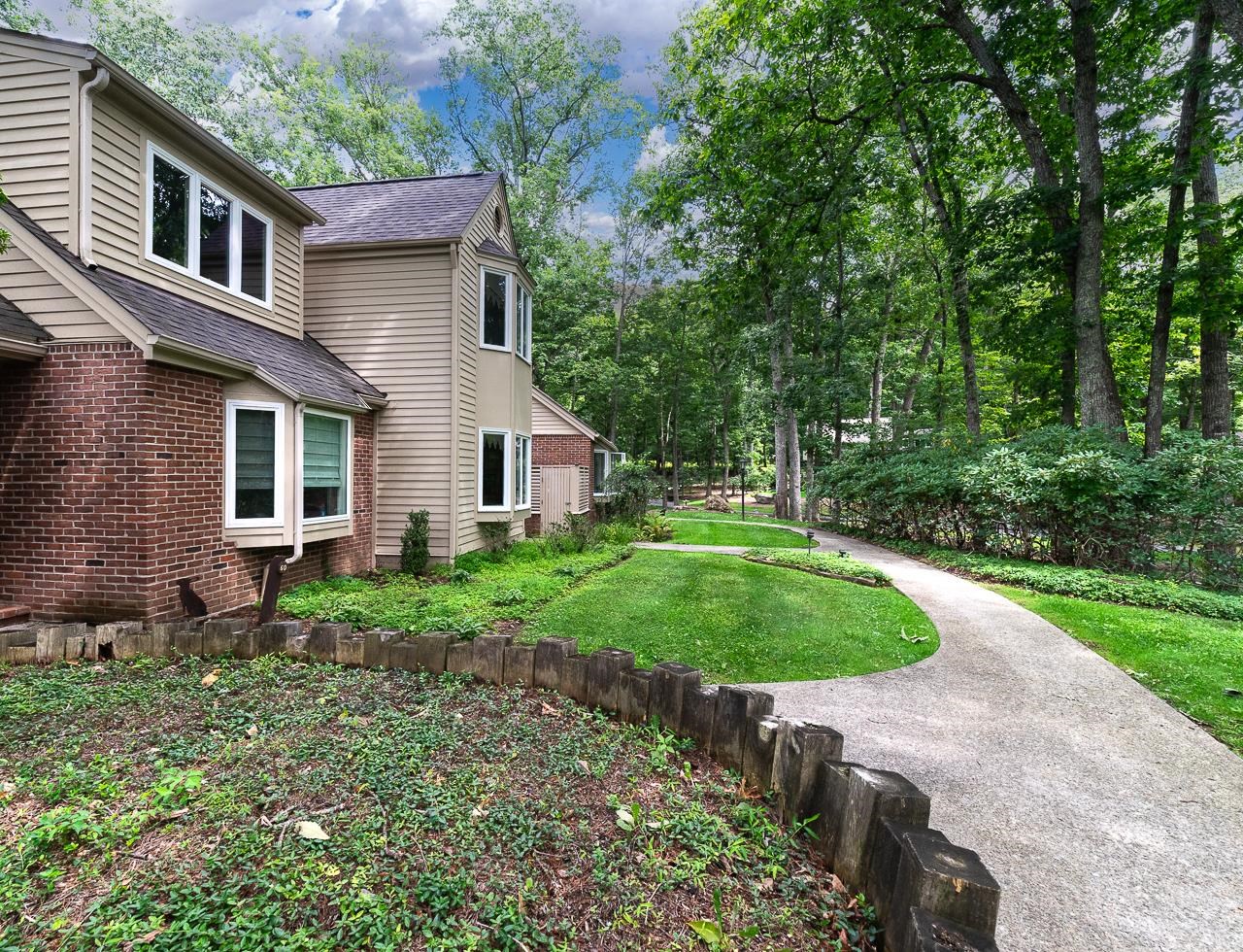 62 DEEPWOOD LN, HOT SPRINGS, Virginia 24445, 3 Bedrooms Bedrooms, ,3 BathroomsBathrooms,Residential,62 DEEPWOOD LN,680528 MLS # 680528 62 DEEPWOOD LN, HOT SPRINGS, Virginia 24445, 3 Bedrooms Bedrooms, ,3 BathroomsBathrooms,Residential,62 DEEPWOOD LN,680528 MLS # 680528