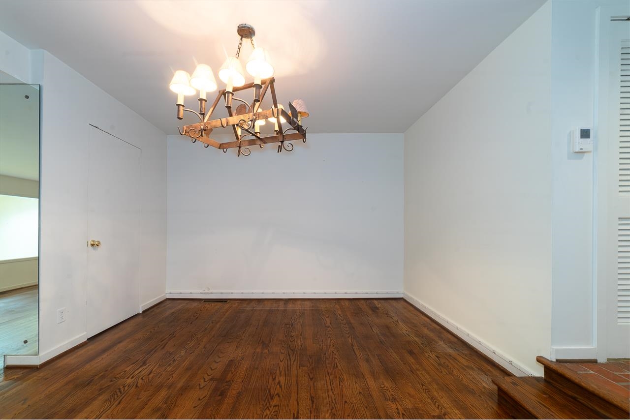 62 DEEPWOOD LN, HOT SPRINGS, Virginia 24445, 3 Bedrooms Bedrooms, ,3 BathroomsBathrooms,Residential,62 DEEPWOOD LN,680528 MLS # 680528 62 DEEPWOOD LN, HOT SPRINGS, Virginia 24445, 3 Bedrooms Bedrooms, ,3 BathroomsBathrooms,Residential,62 DEEPWOOD LN,680528 MLS # 680528