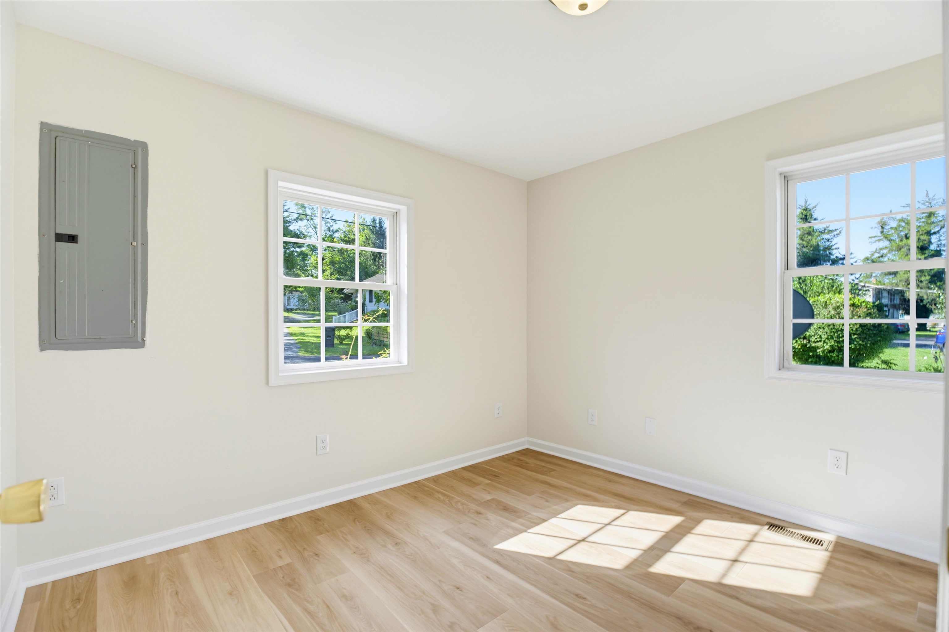 209 DEPOT ST, GORDONSVILLE, Virginia 22942, 3 Bedrooms Bedrooms, ,2 BathroomsBathrooms,Residential,209 DEPOT ST,680530 MLS # 680530
