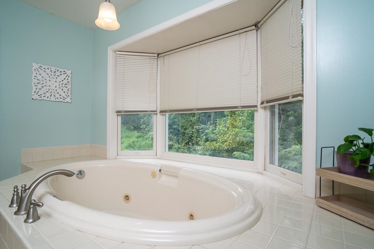 41 RIDGETOP DR, WEYERS CAVE, Virginia 24486, 4 Bedrooms Bedrooms, ,3 BathroomsBathrooms,Residential,41 RIDGETOP DR,680531 MLS # 680531 41 RIDGETOP DR, WEYERS CAVE, Virginia 24486, 4 Bedrooms Bedrooms, ,3 BathroomsBathrooms,Residential,41 RIDGETOP DR,680531 MLS # 680531
