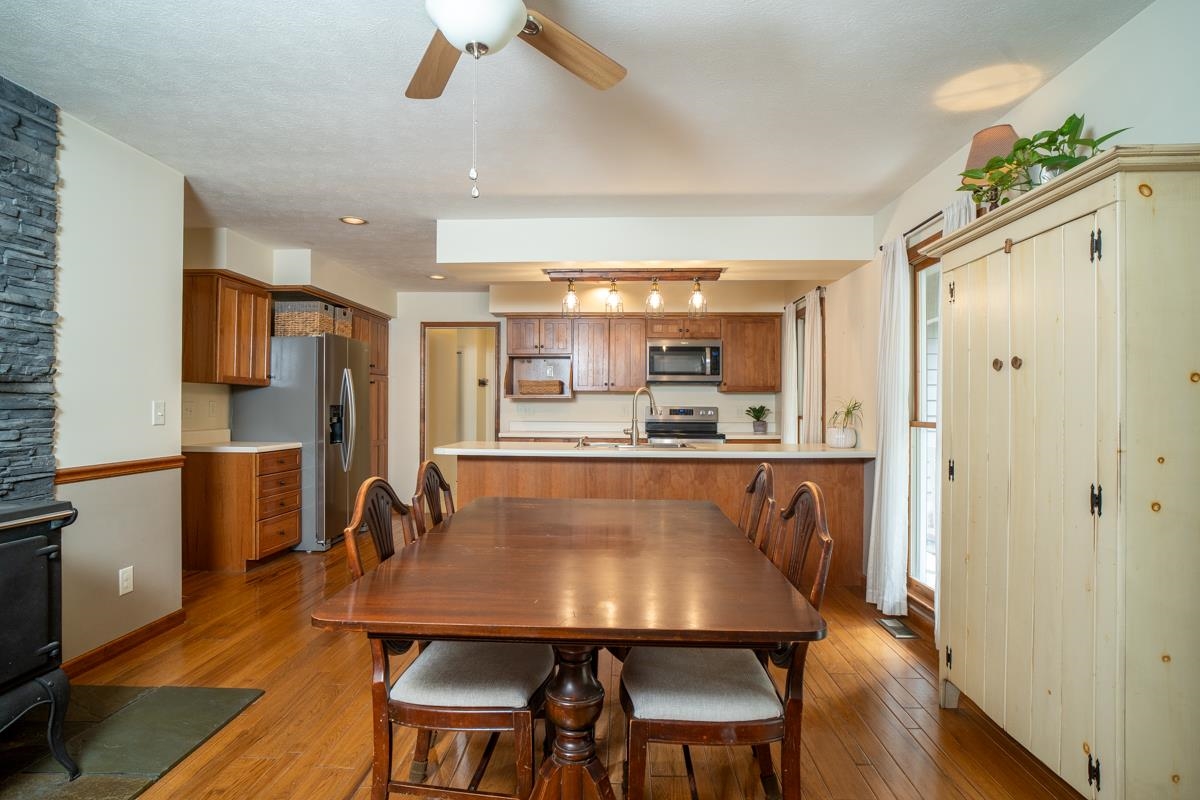 41 RIDGETOP DR, WEYERS CAVE, Virginia 24486, 4 Bedrooms Bedrooms, ,3 BathroomsBathrooms,Residential,41 RIDGETOP DR,680531 MLS # 680531 41 RIDGETOP DR, WEYERS CAVE, Virginia 24486, 4 Bedrooms Bedrooms, ,3 BathroomsBathrooms,Residential,41 RIDGETOP DR,680531 MLS # 680531