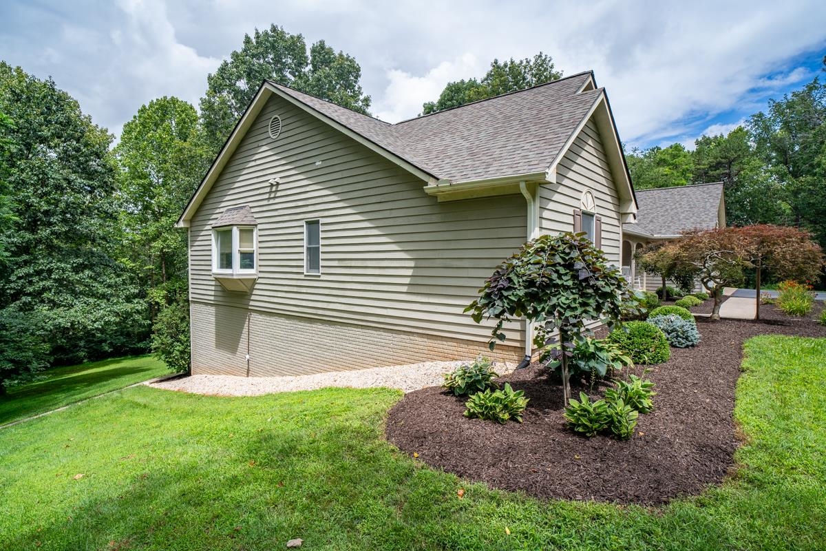 41 RIDGETOP DR, WEYERS CAVE, Virginia 24486, 4 Bedrooms Bedrooms, ,3 BathroomsBathrooms,Residential,41 RIDGETOP DR,680531 MLS # 680531 41 RIDGETOP DR, WEYERS CAVE, Virginia 24486, 4 Bedrooms Bedrooms, ,3 BathroomsBathrooms,Residential,41 RIDGETOP DR,680531 MLS # 680531