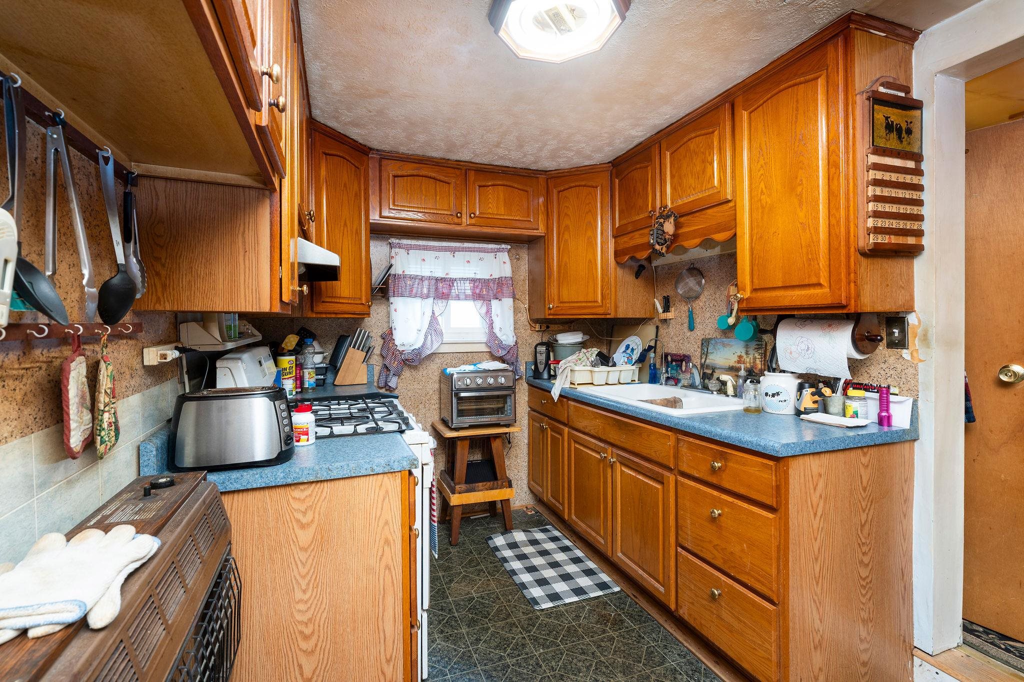 48 FAUVER MINE LN, RAPHINE, Virginia 24472, 2 Bedrooms Bedrooms, ,2 BathroomsBathrooms,Residential,48 FAUVER MINE LN,680532 MLS # 680532
