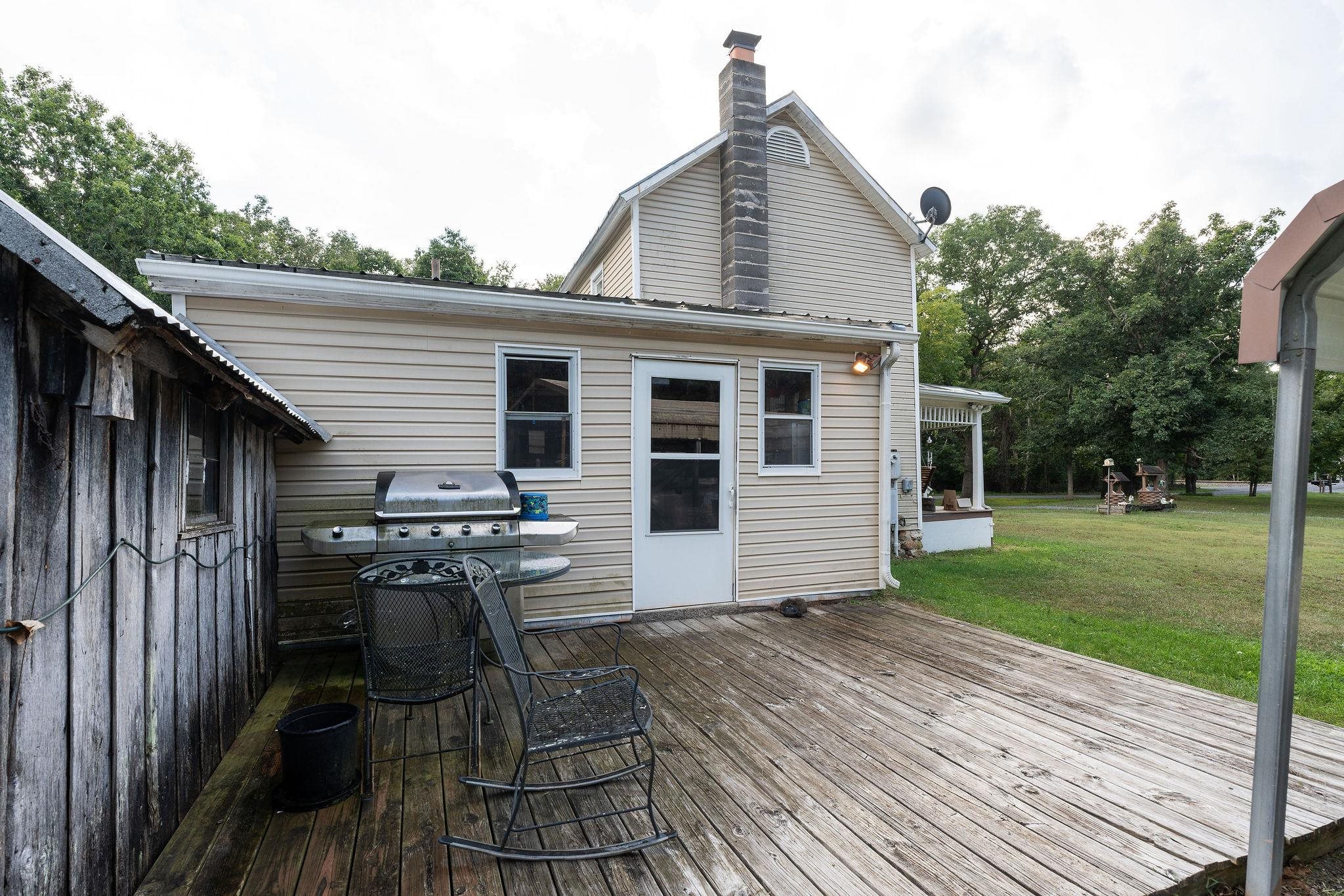 48 FAUVER MINE LN, RAPHINE, Virginia 24472, 2 Bedrooms Bedrooms, ,2 BathroomsBathrooms,Residential,48 FAUVER MINE LN,680532 MLS # 680532