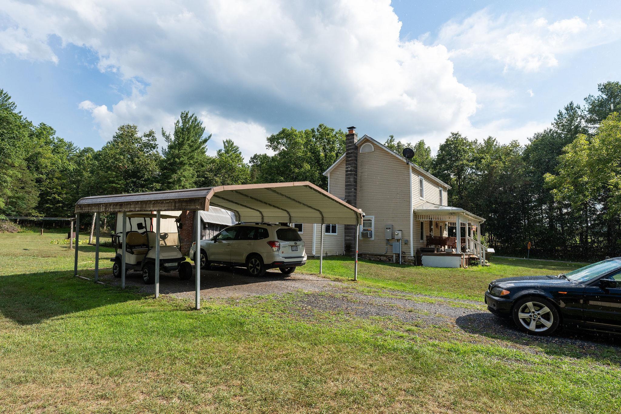 48 FAUVER MINE LN, RAPHINE, Virginia 24472, 2 Bedrooms Bedrooms, ,2 BathroomsBathrooms,Residential,48 FAUVER MINE LN,680532 MLS # 680532