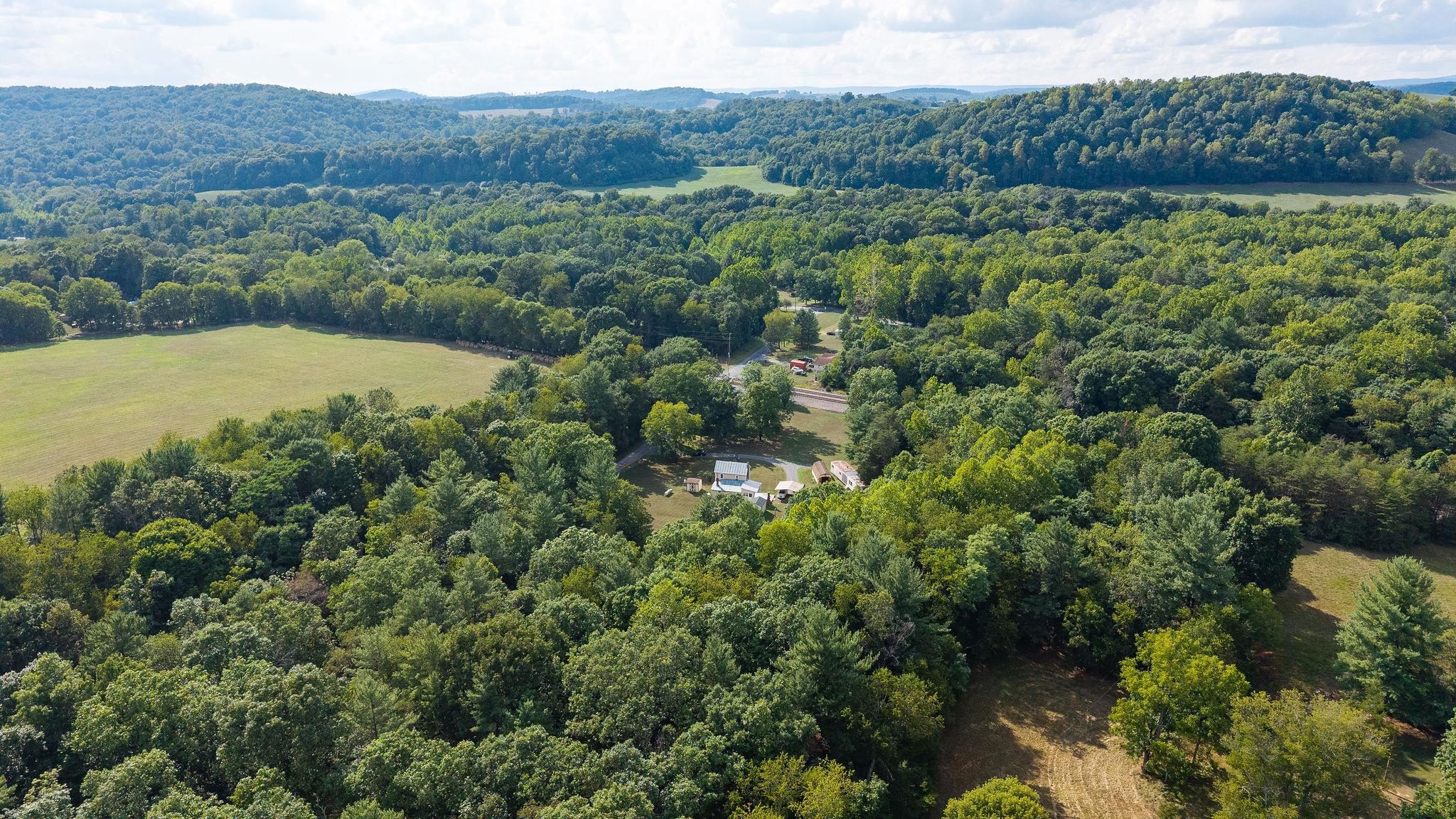 48 FAUVER MINE LN, RAPHINE, Virginia 24472, 2 Bedrooms Bedrooms, ,2 BathroomsBathrooms,Residential,48 FAUVER MINE LN,680532 MLS # 680532