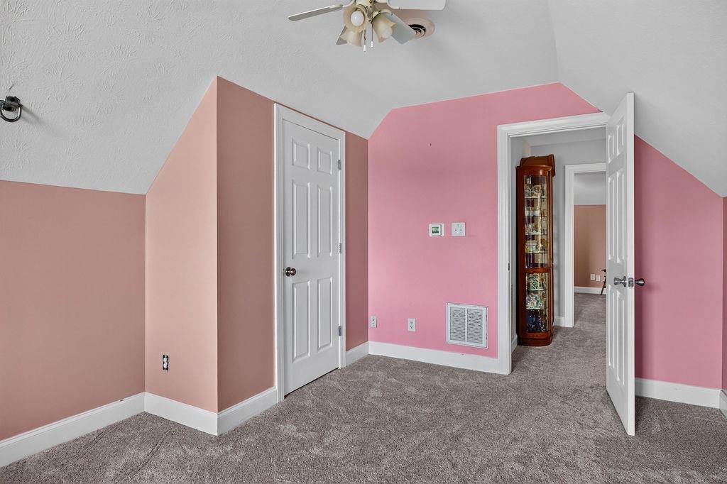 61 MEADOW GLEN DR, STAUNTON, Virginia 24401, 6 Bedrooms Bedrooms, ,4 BathroomsBathrooms,Residential,61 MEADOW GLEN DR,680533 MLS # 680533
