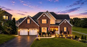 61 MEADOW GLEN DR, STAUNTON, Virginia 24401, 6 Bedrooms Bedrooms, ,4 BathroomsBathrooms,Residential,61 MEADOW GLEN DR,680533 MLS # 680533