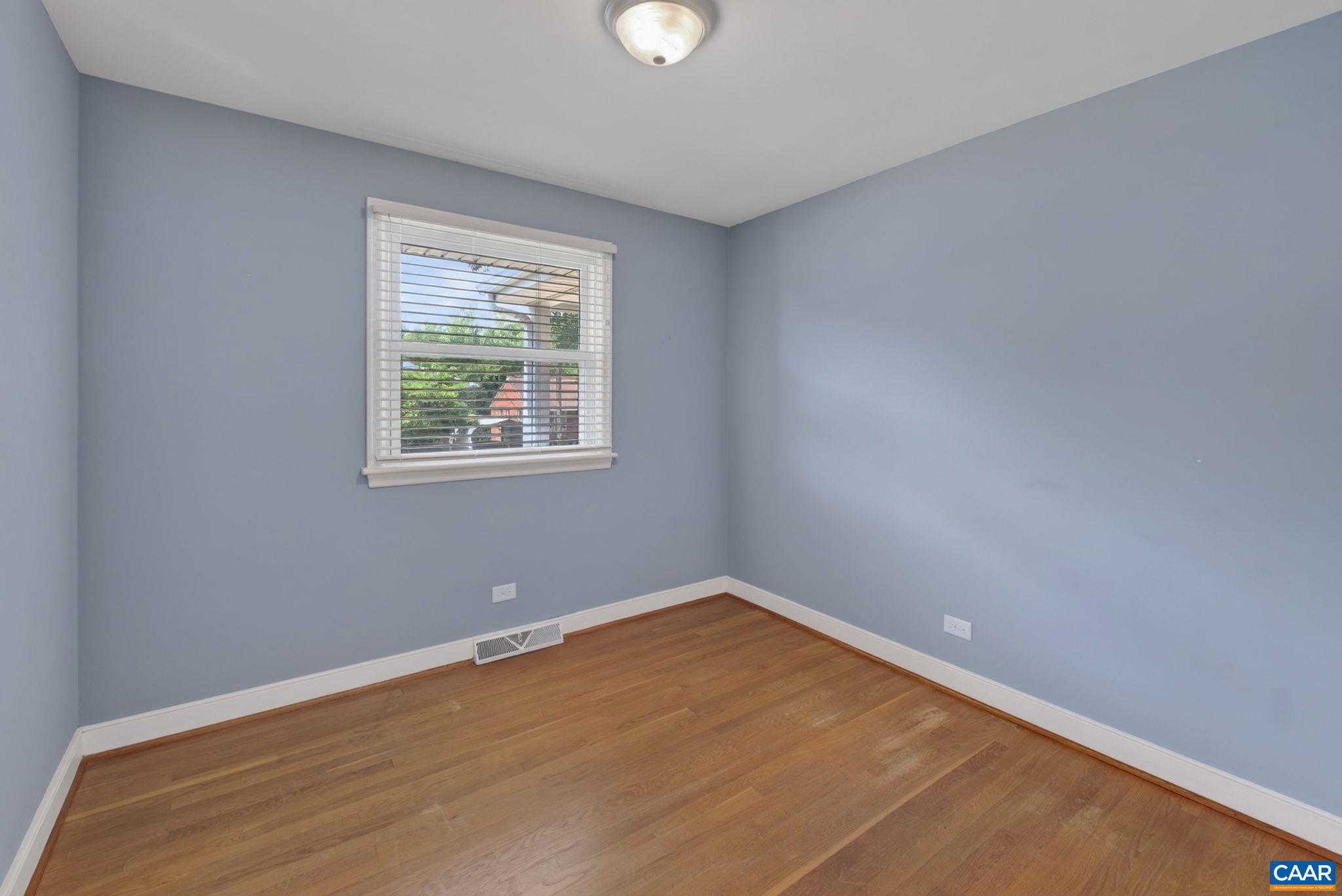 335 CAMELLIA DR, CHARLOTTESVILLE, Virginia 22903, 2 Bedrooms Bedrooms, ,1 BathroomBathrooms,Residential,335 CAMELLIA DR,680534 MLS # 680534 335 CAMELLIA DR, CHARLOTTESVILLE, Virginia 22903, 2 Bedrooms Bedrooms, ,1 BathroomBathrooms,Residential,335 CAMELLIA DR,680534 MLS # 680534