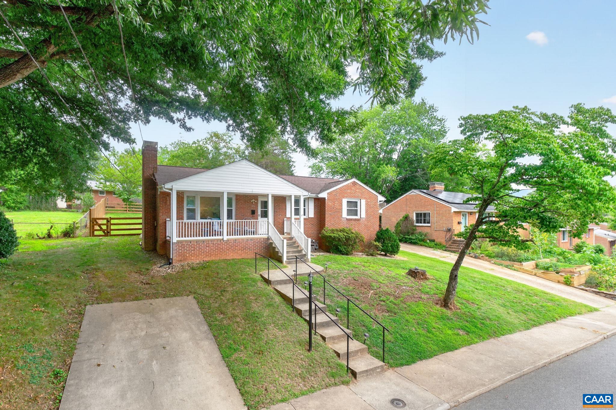 335 CAMELLIA DR, CHARLOTTESVILLE, Virginia 22903, 2 Bedrooms Bedrooms, ,1 BathroomBathrooms,Residential,335 CAMELLIA DR,680534 MLS # 680534 335 CAMELLIA DR, CHARLOTTESVILLE, Virginia 22903, 2 Bedrooms Bedrooms, ,1 BathroomBathrooms,Residential,335 CAMELLIA DR,680534 MLS # 680534